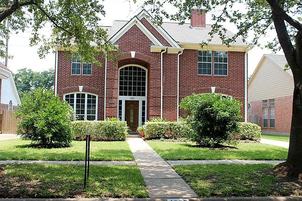 4227 Ringrose Drive