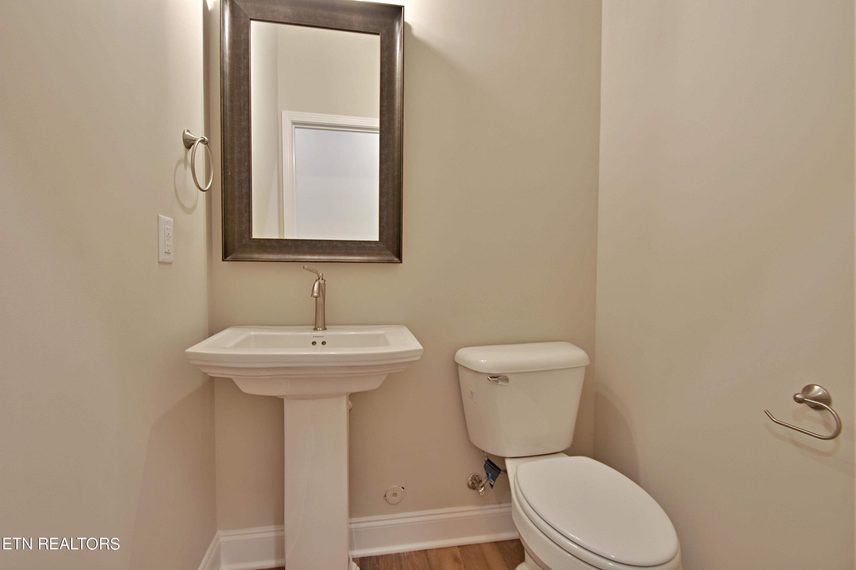 125 Forest Creek Pkwy