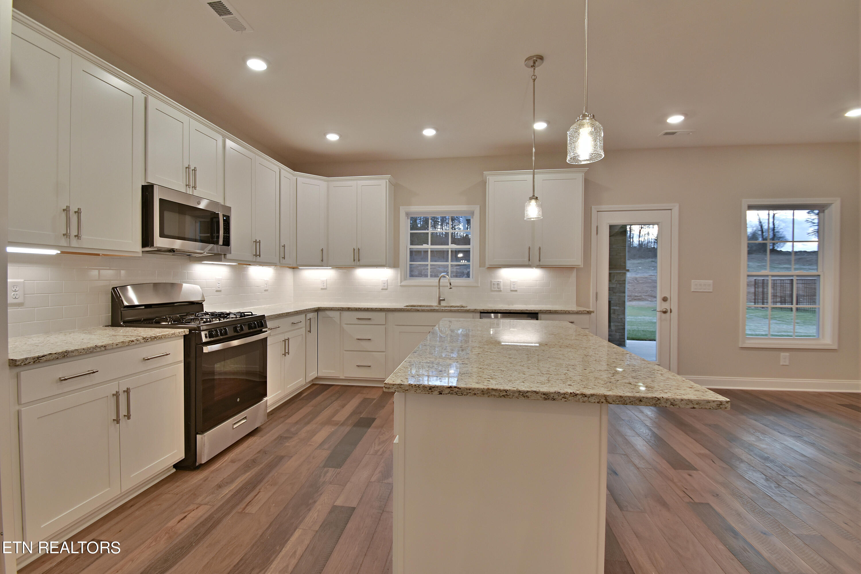 125 Forest Creek Pkwy