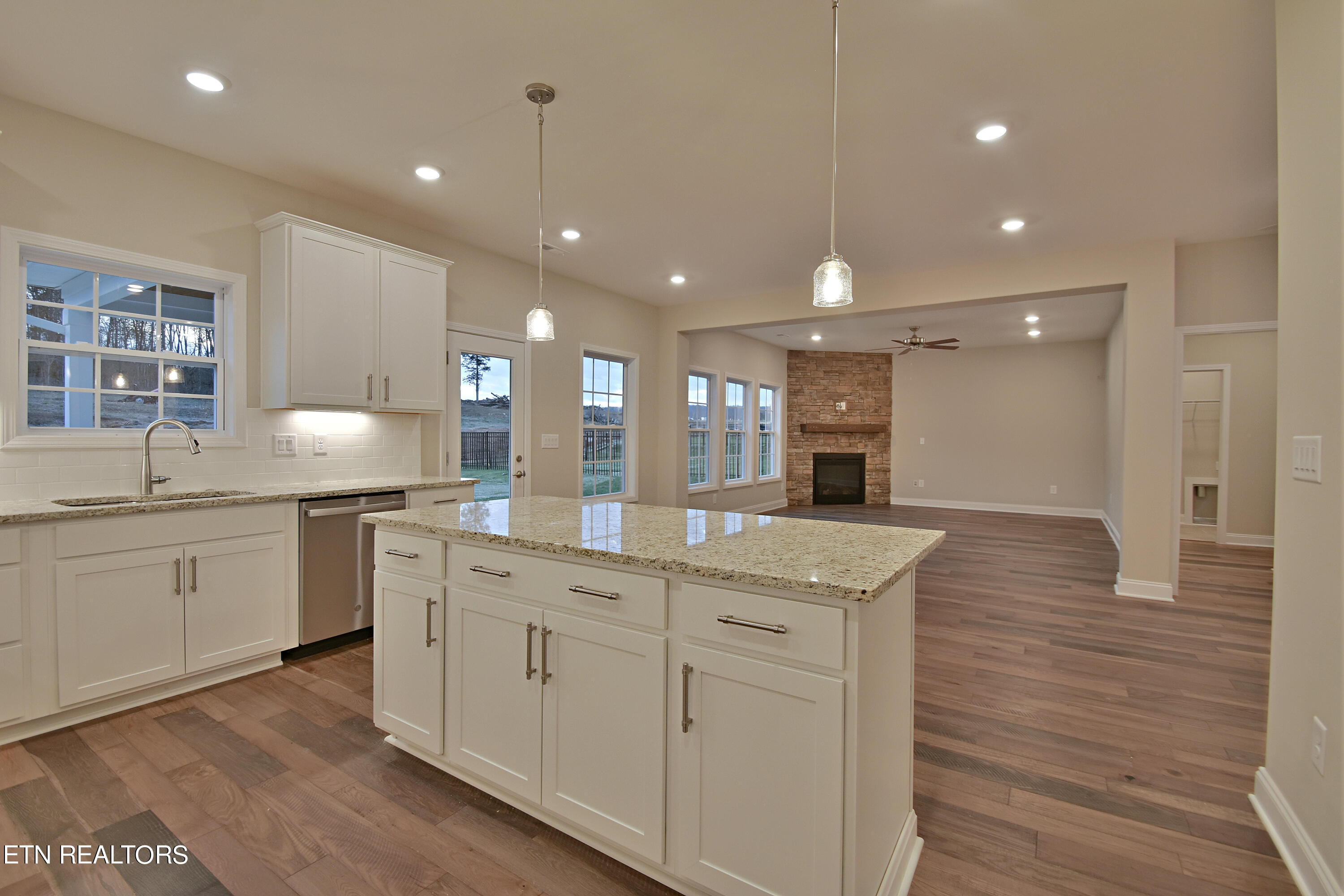 125 Forest Creek Pkwy