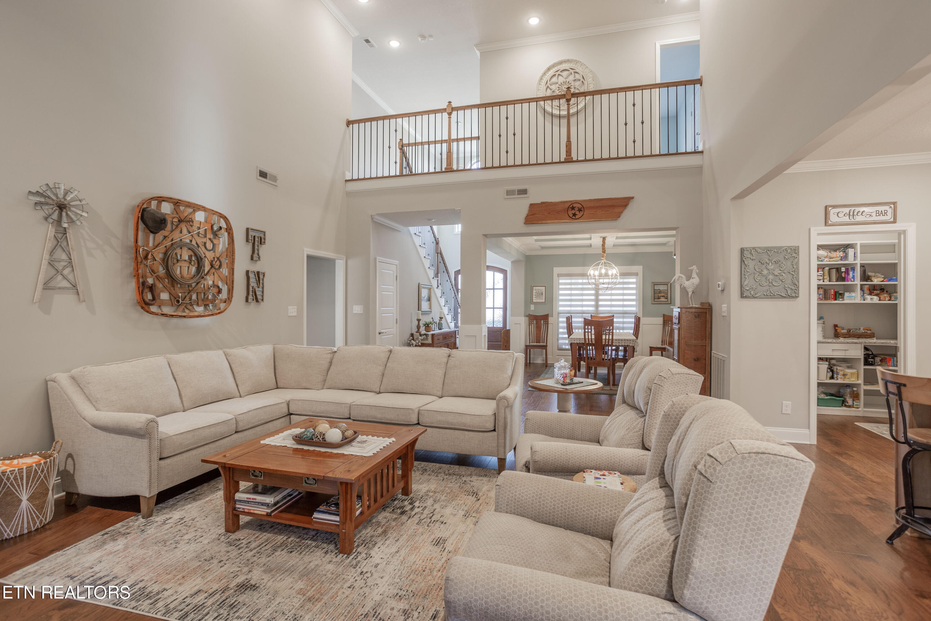 12049 Salt Creek Lane