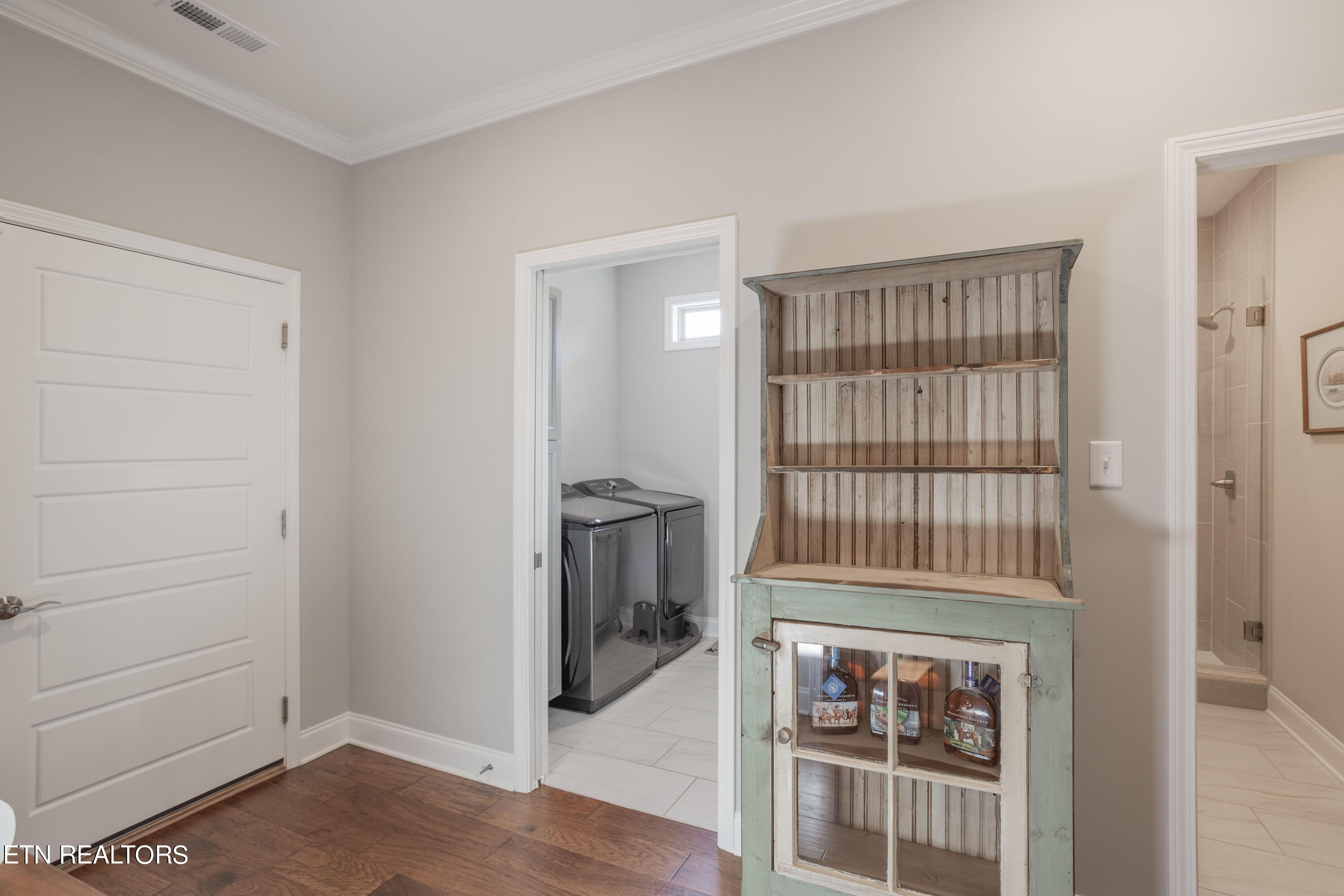 12049 Salt Creek Lane