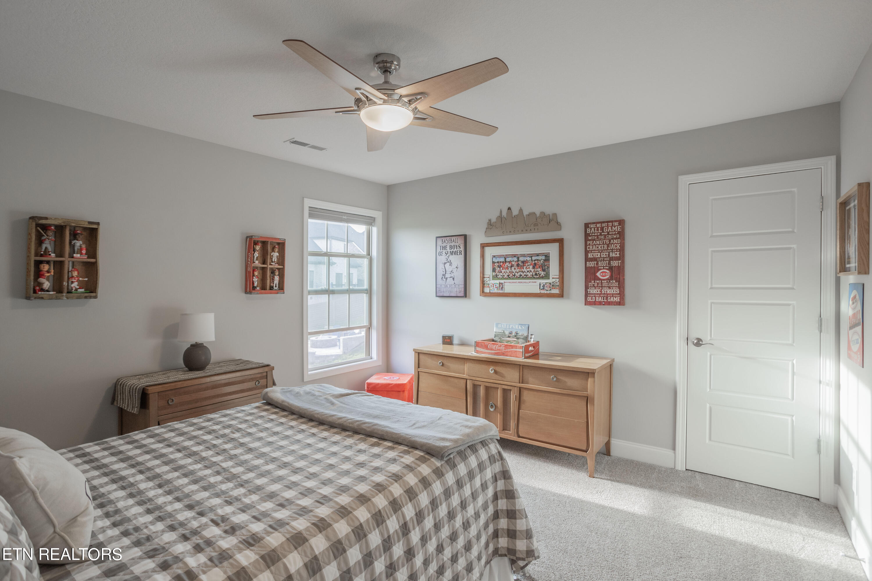 12049 Salt Creek Lane