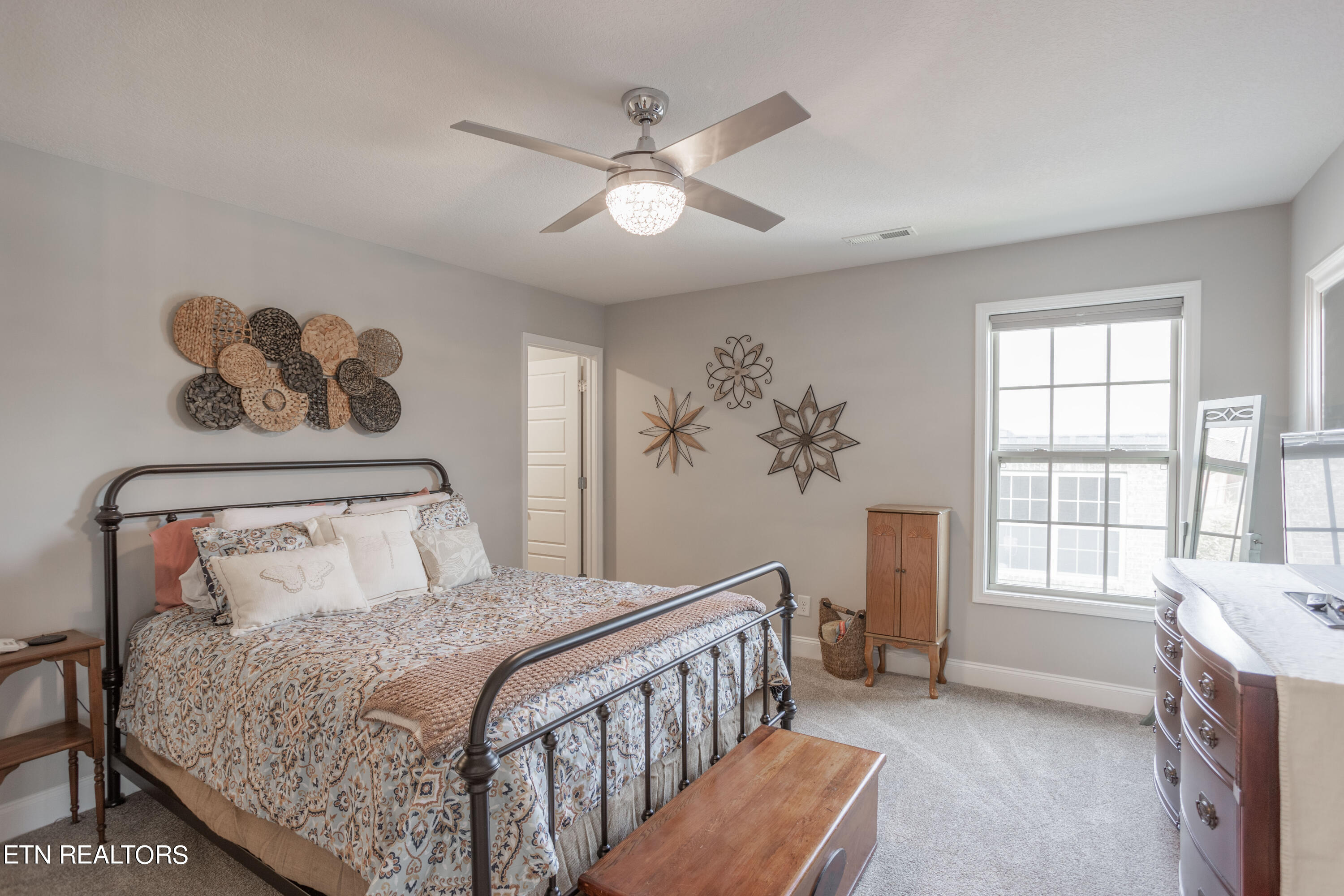 12049 Salt Creek Lane