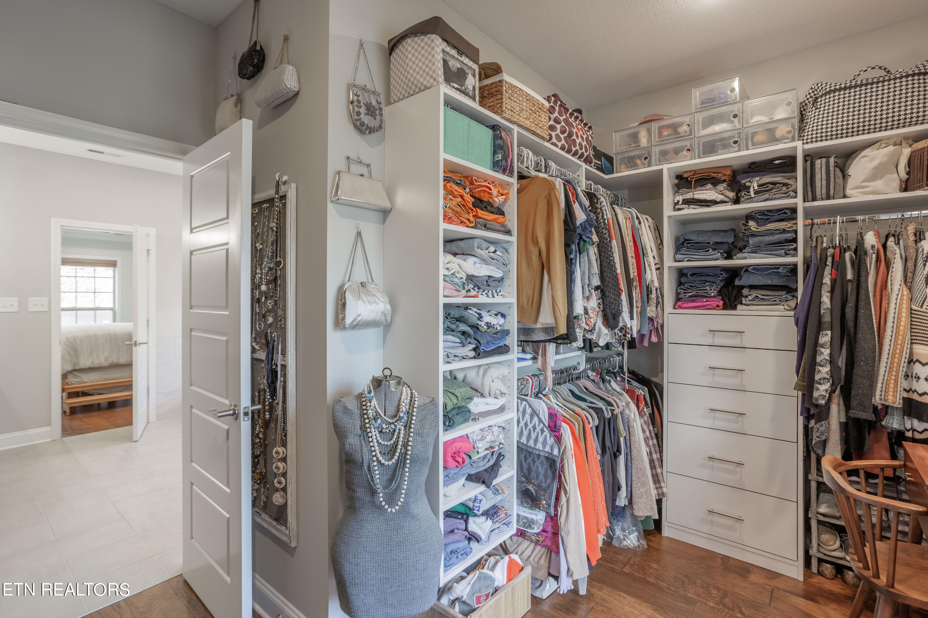 12049 Salt Creek Lane