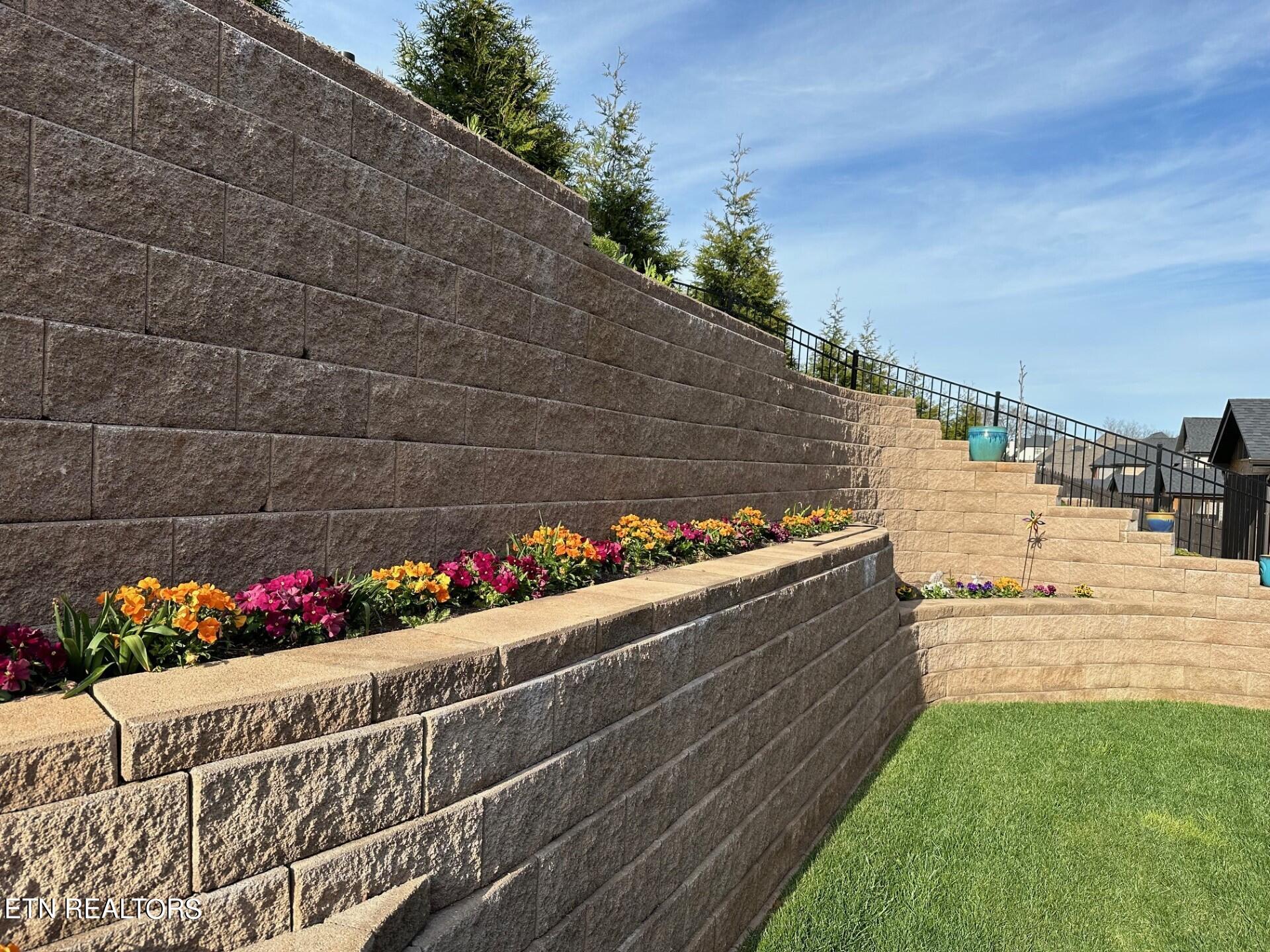 12049 Salt Creek Lane