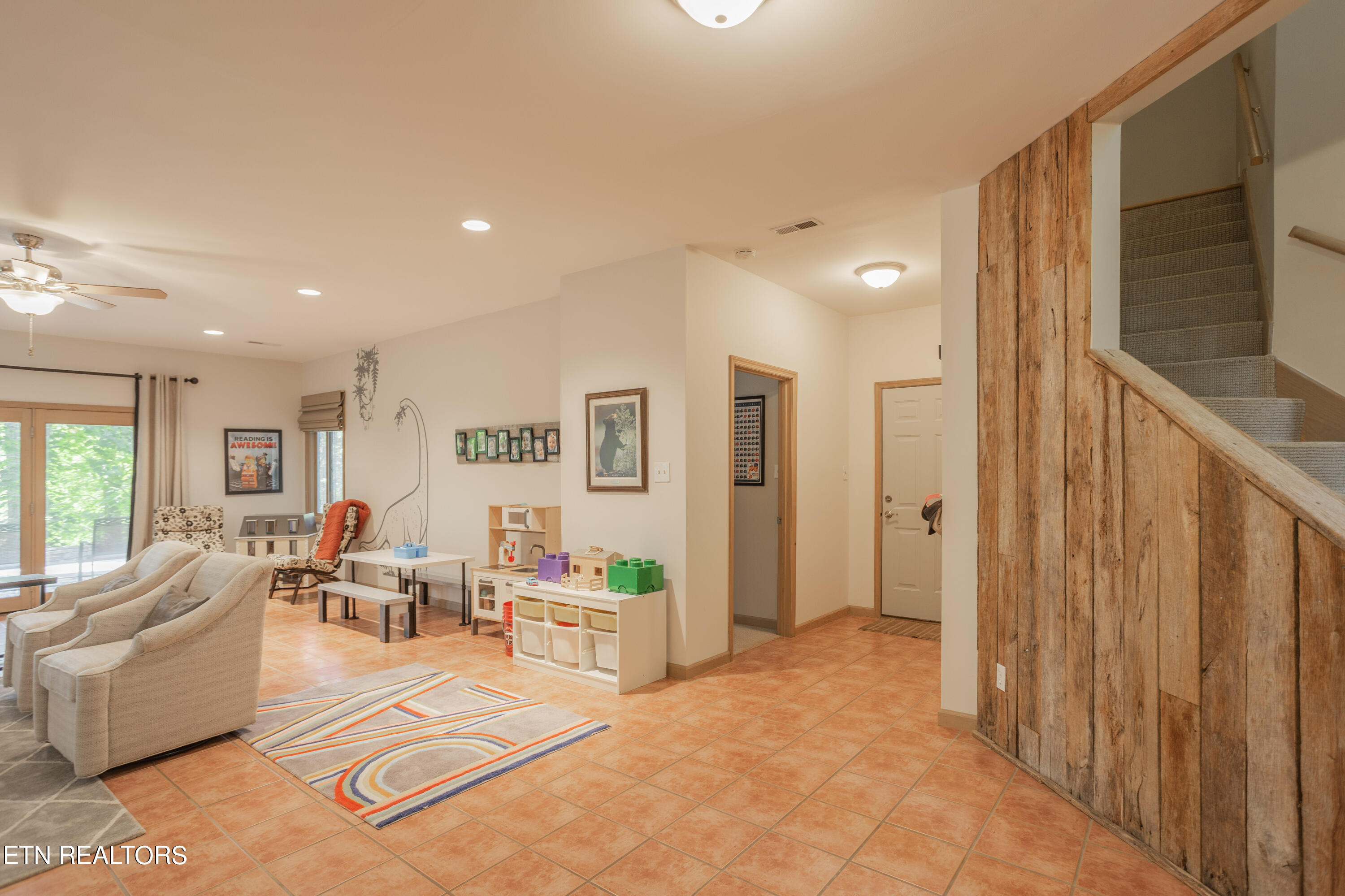 6520 Beaver Ridge Rd