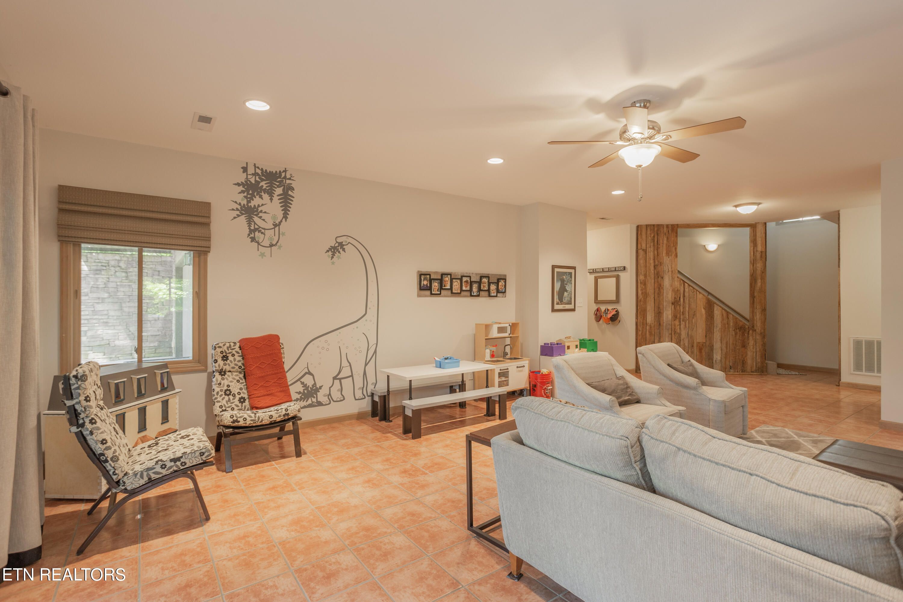 6520 Beaver Ridge Rd