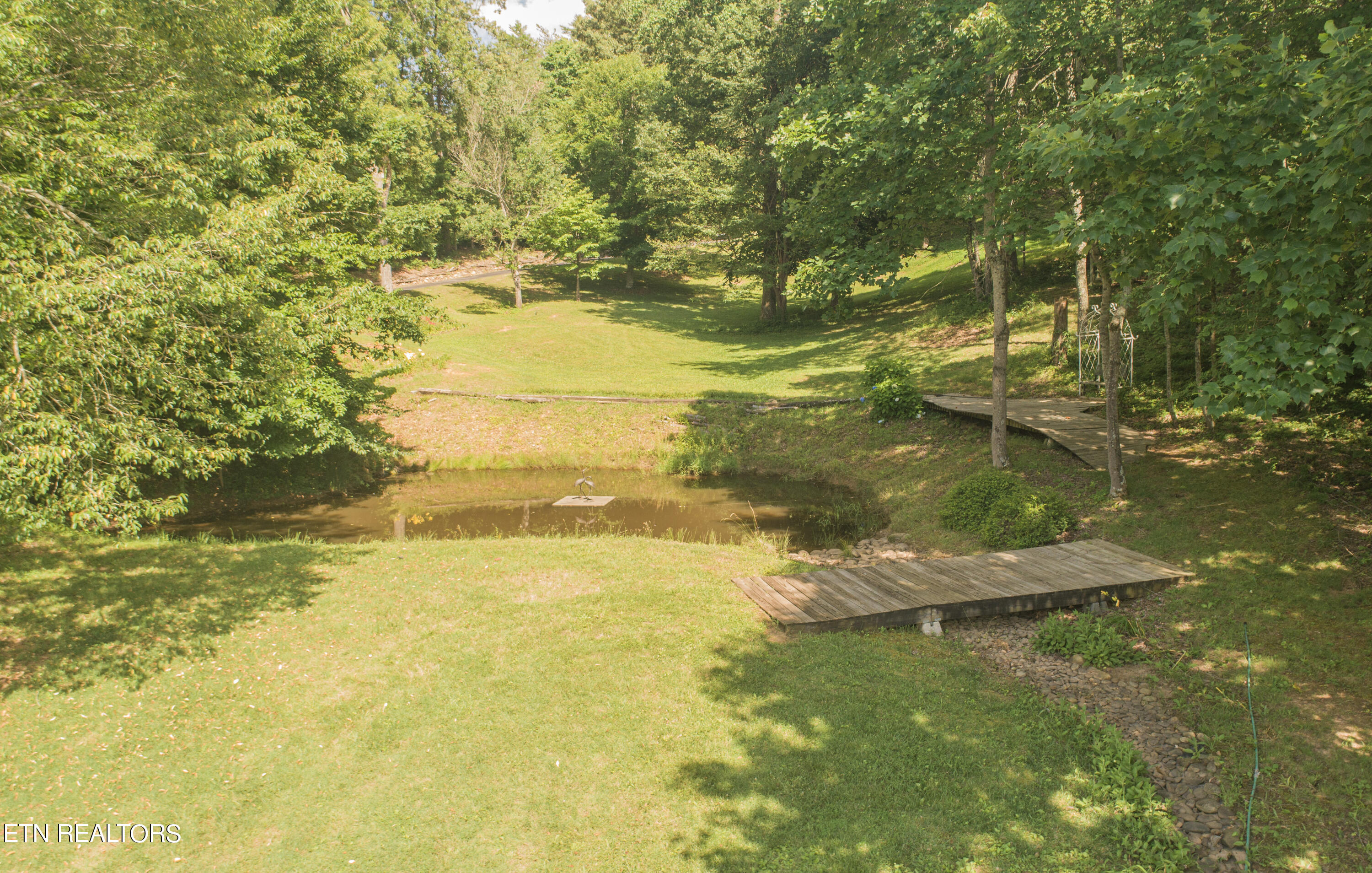 6520 Beaver Ridge Rd