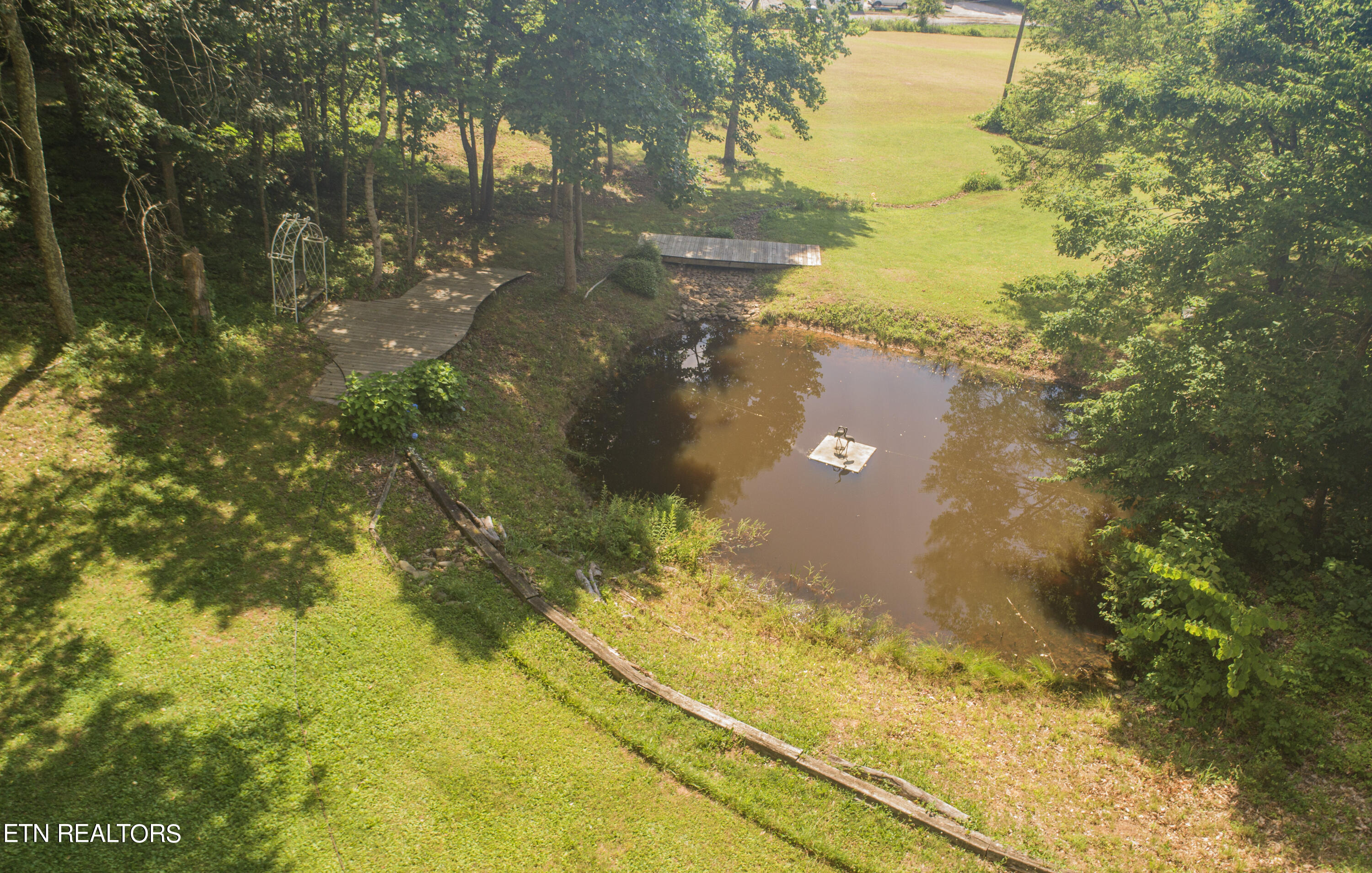 6520 Beaver Ridge Rd