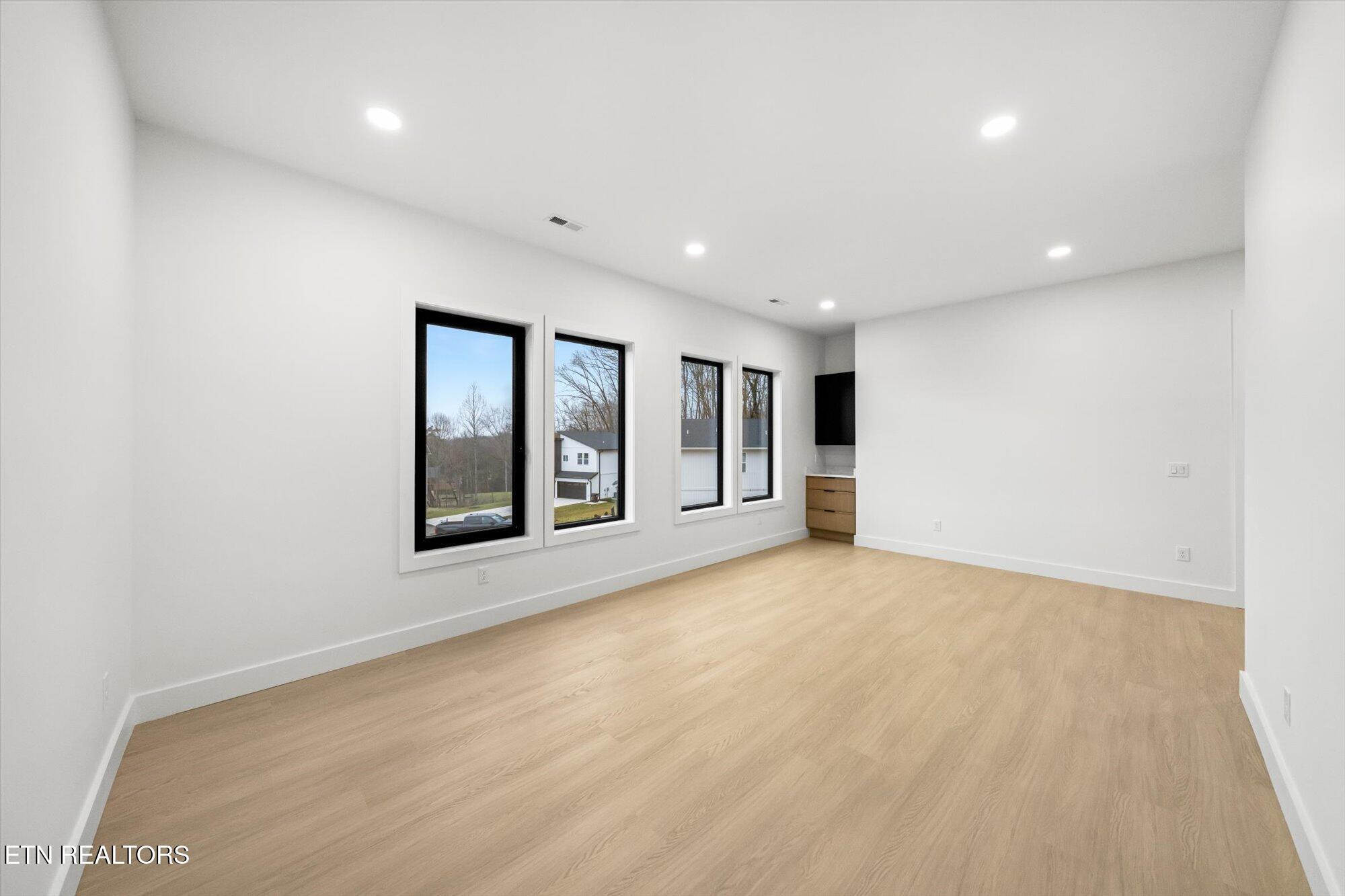 7207 Jana Chris Lane