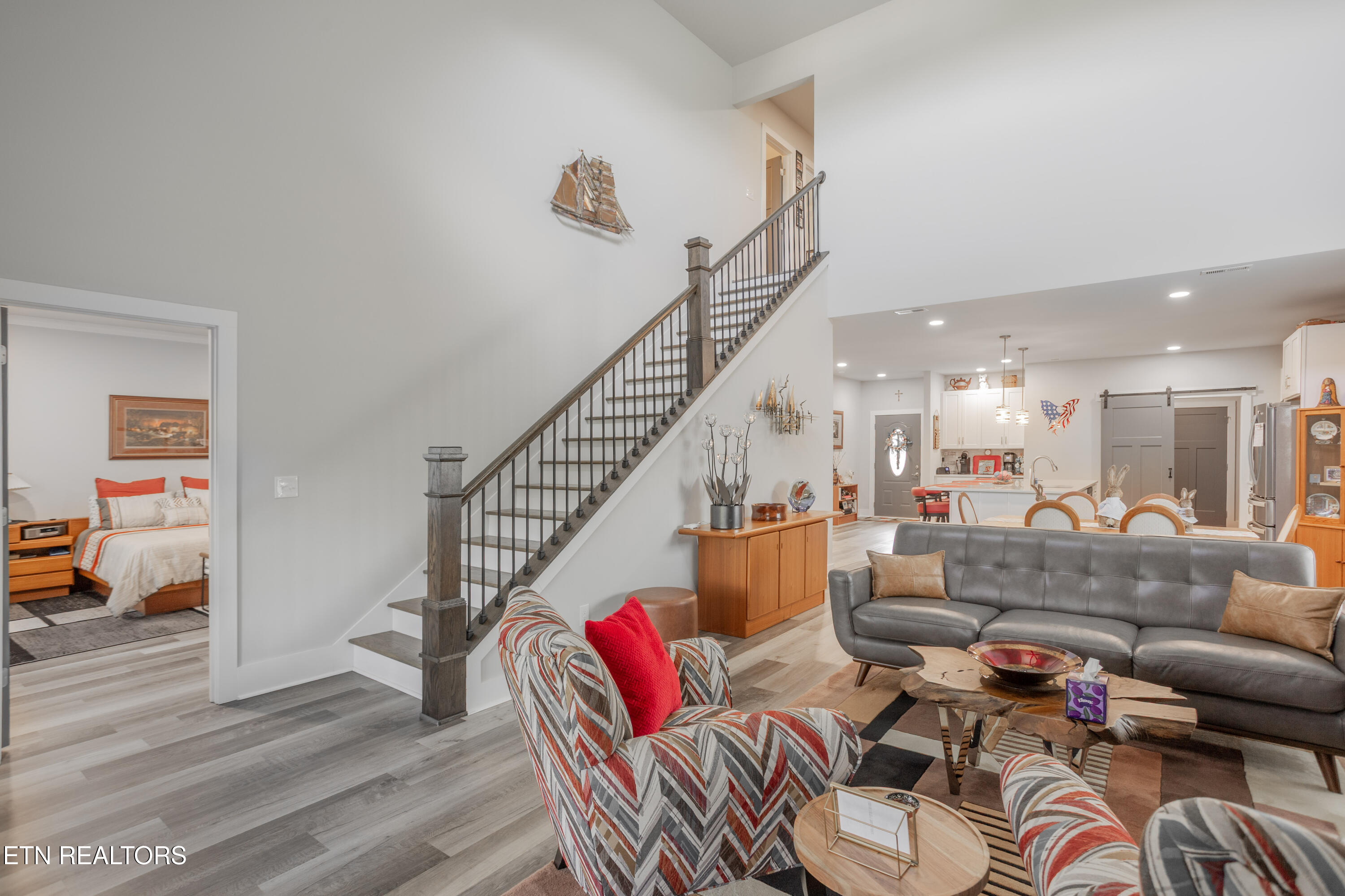 986 Meadow Walk Lane