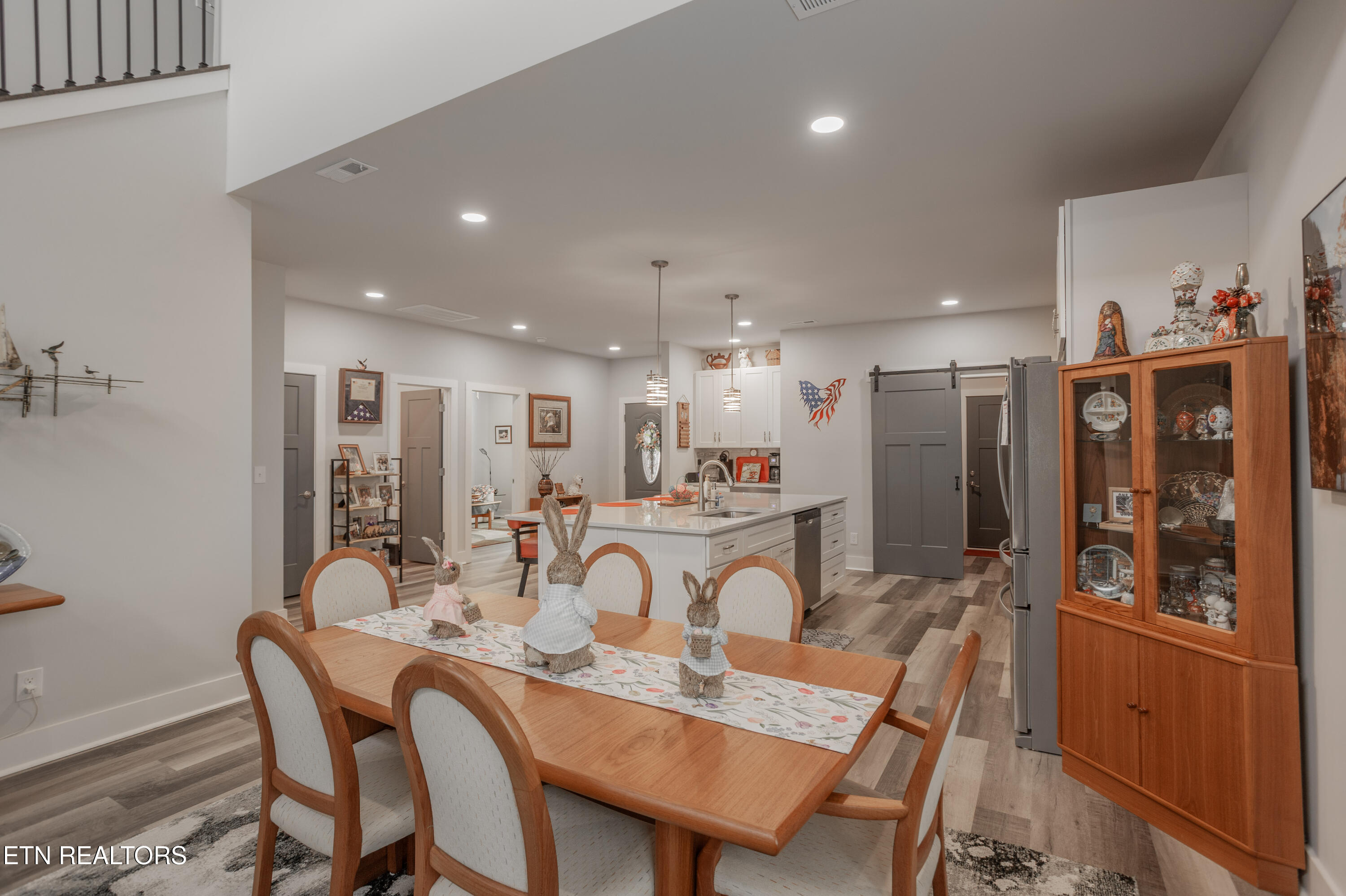 986 Meadow Walk Lane