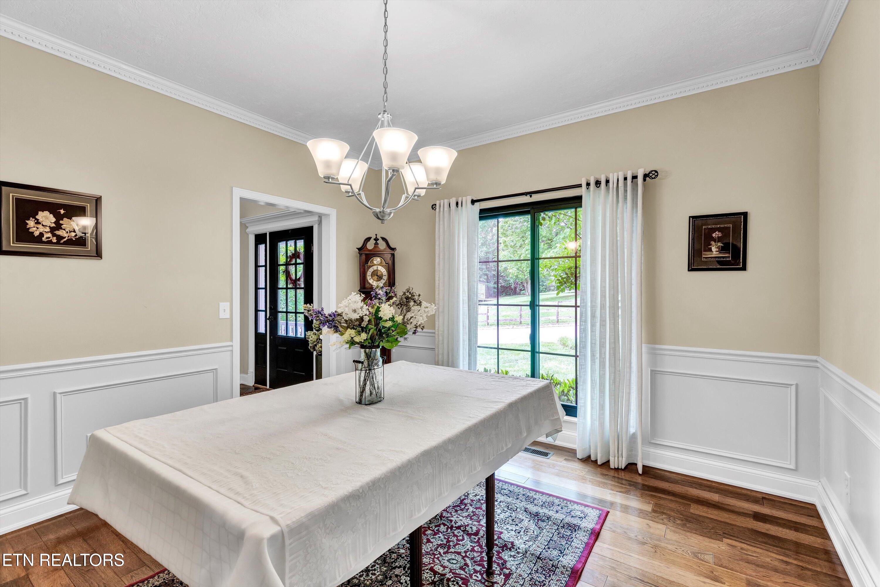 714 Cambridge Crest Lane