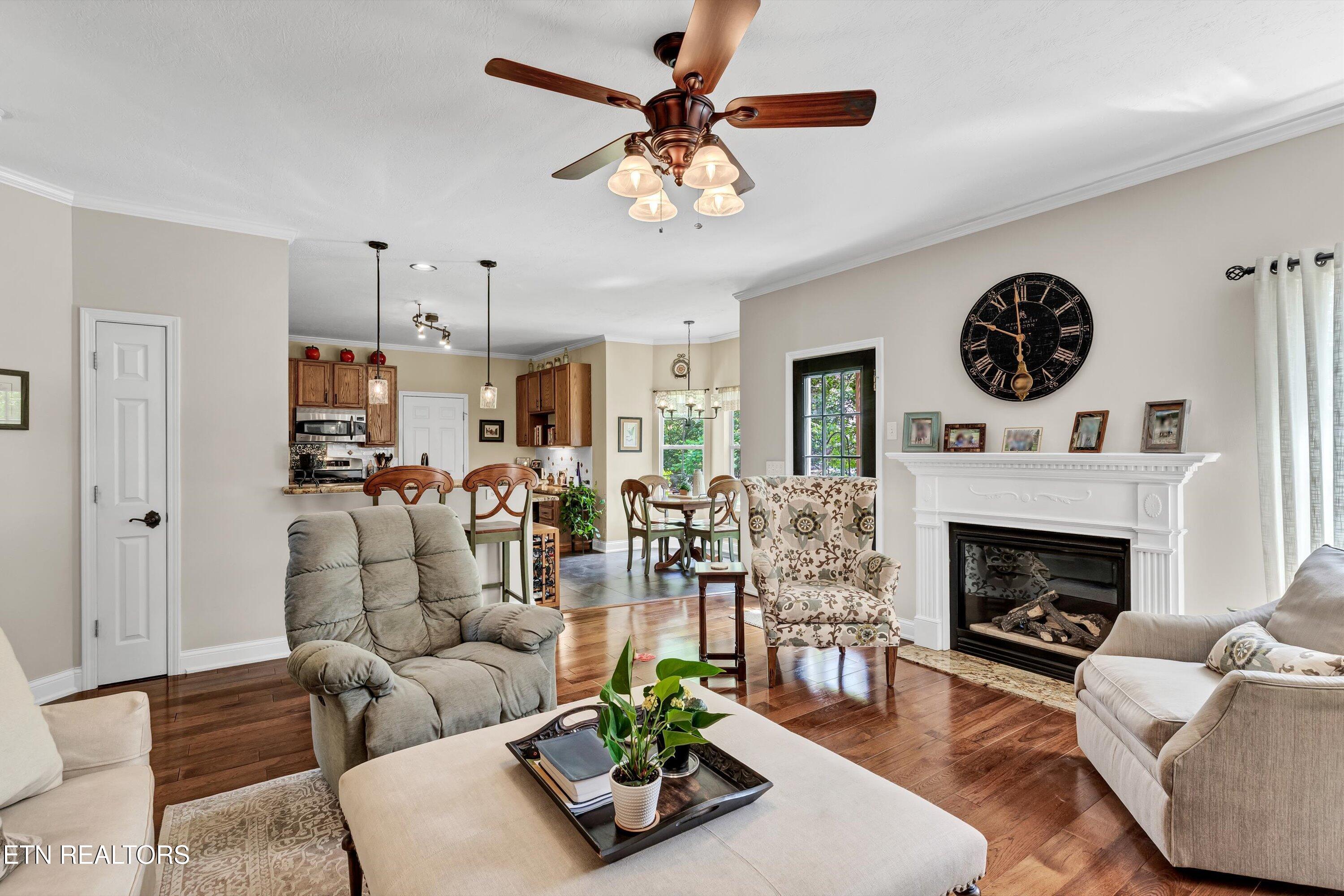 714 Cambridge Crest Lane