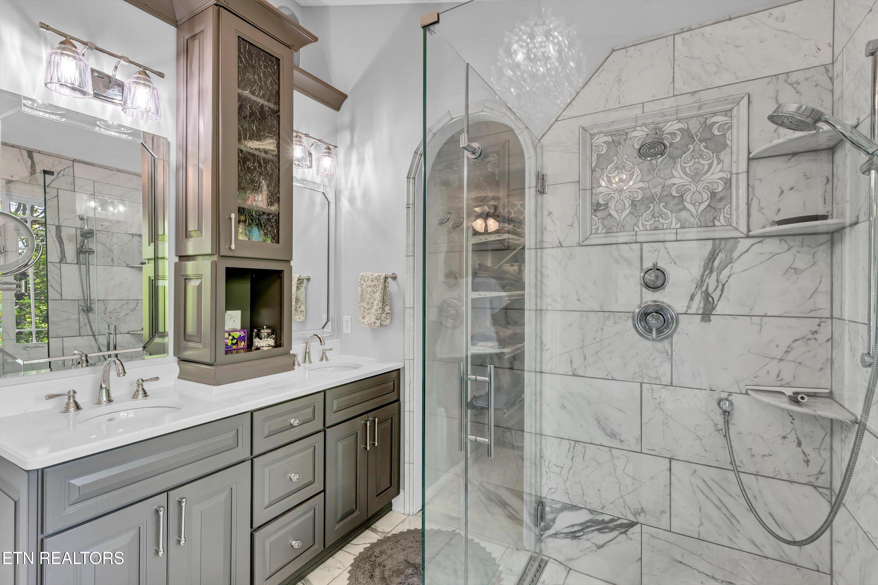 714 Cambridge Crest Lane