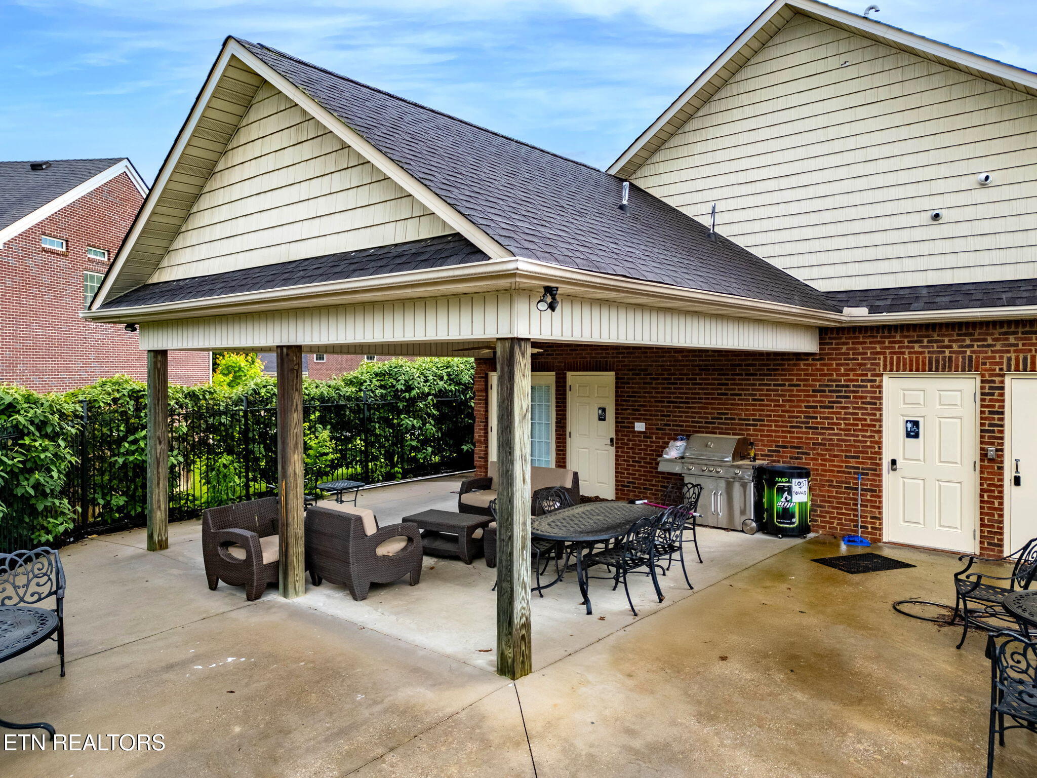 12888 Lily Pond Lane