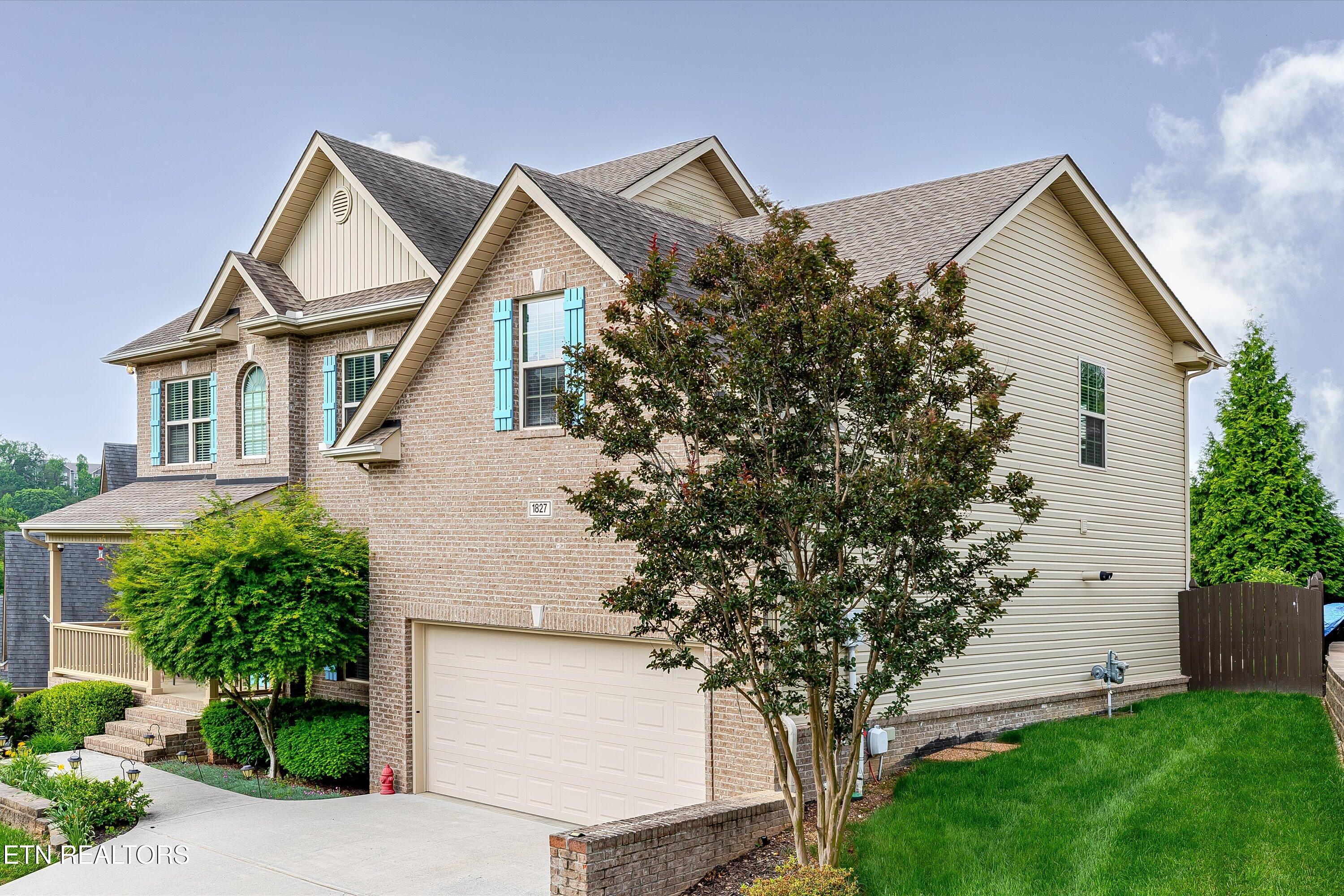 1827 Autumn Bluff Rd