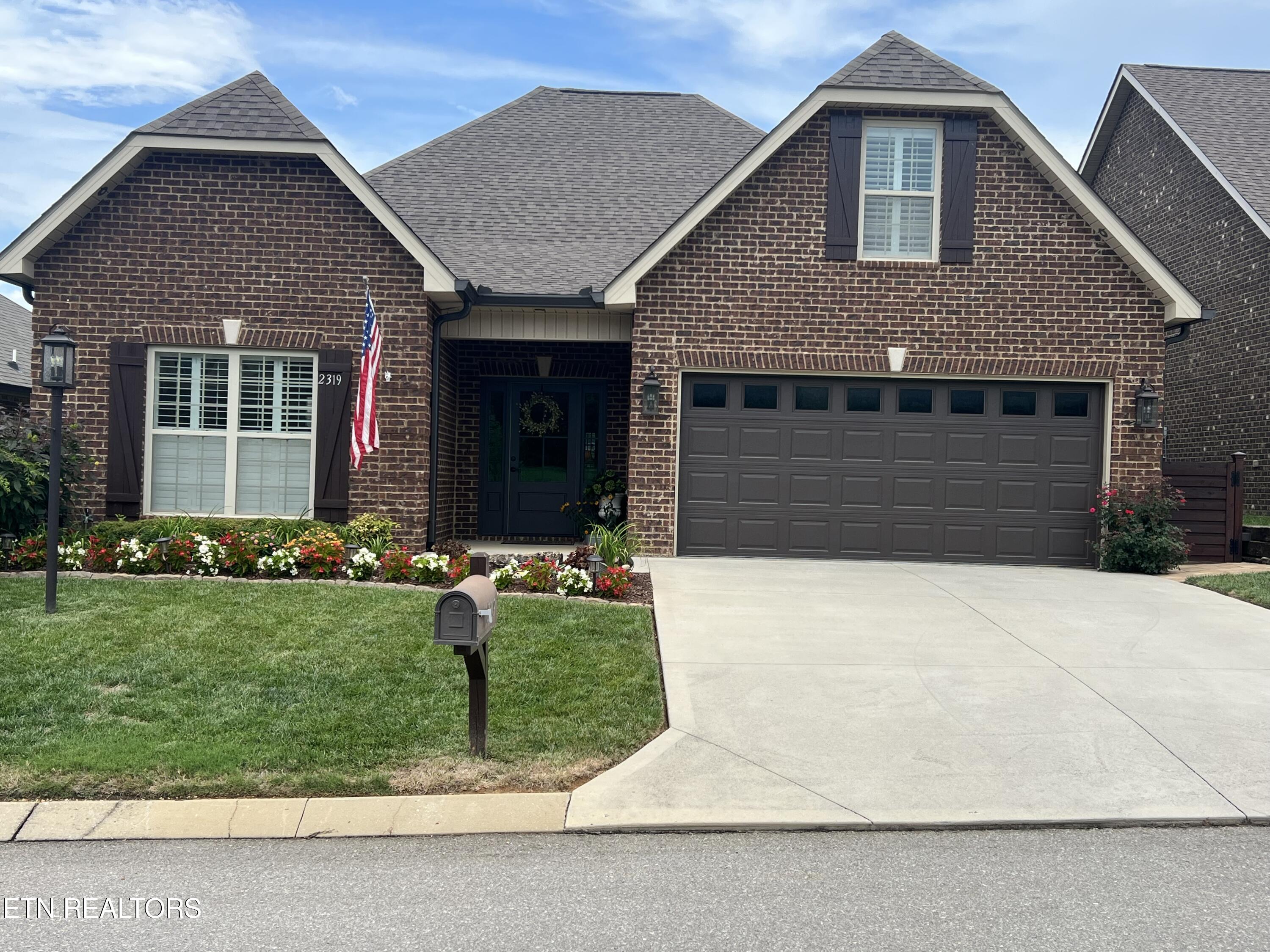 2319 Torrey Pines Drive