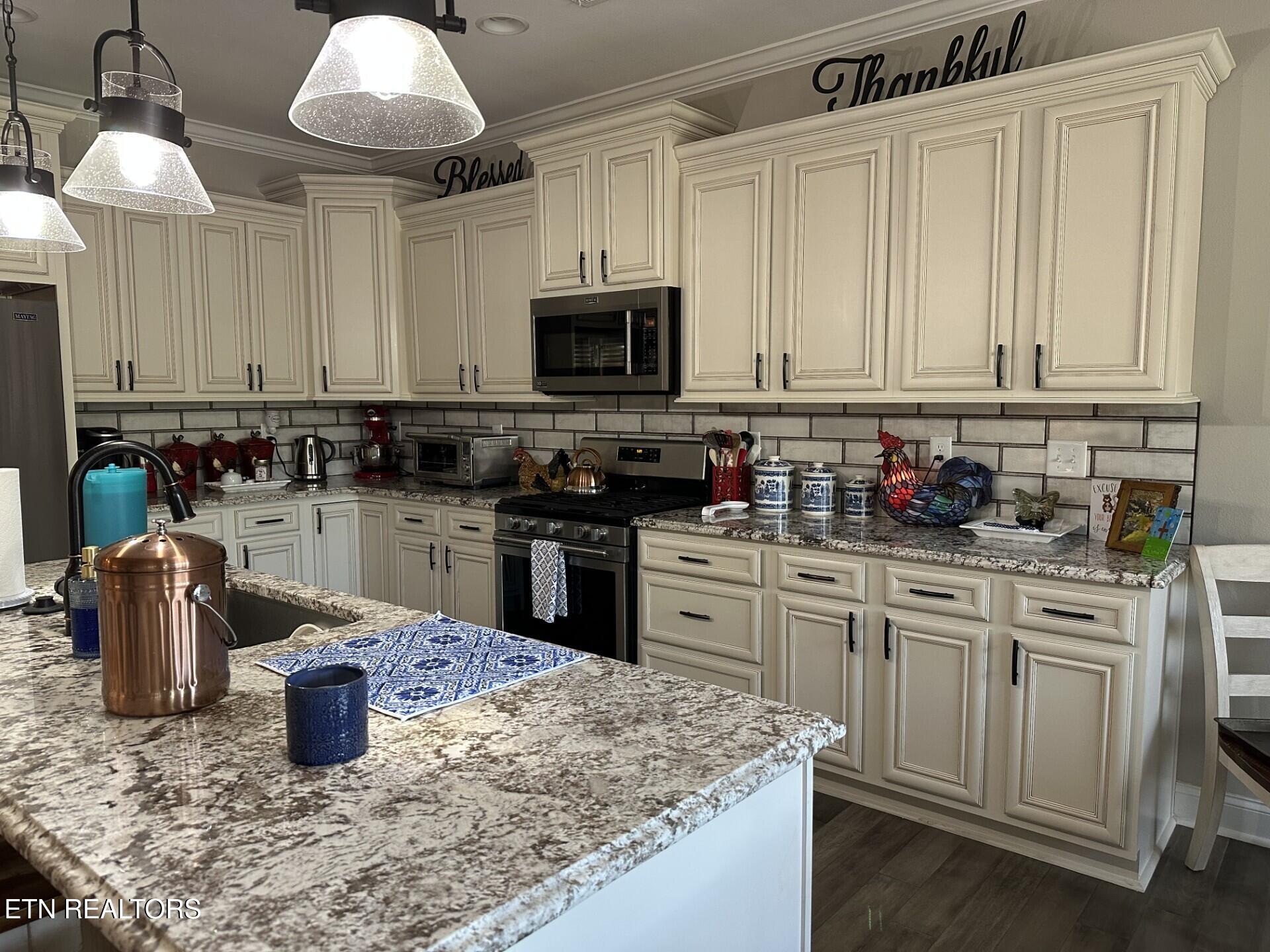 2319 Torrey Pines Drive