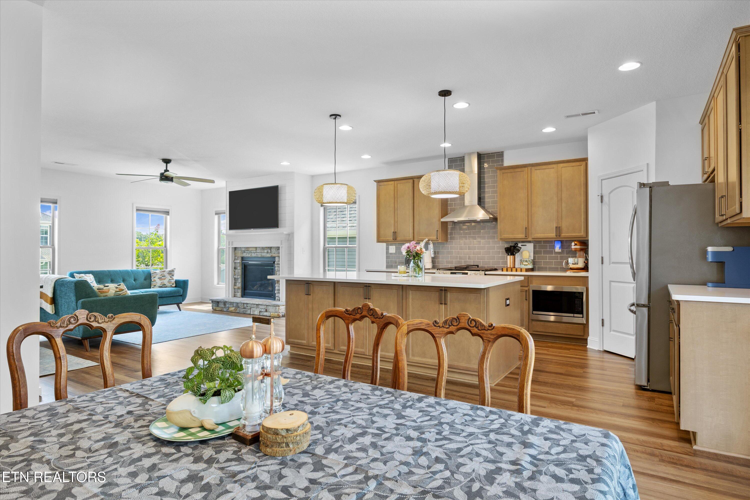 8736 Yellow Aster Rd