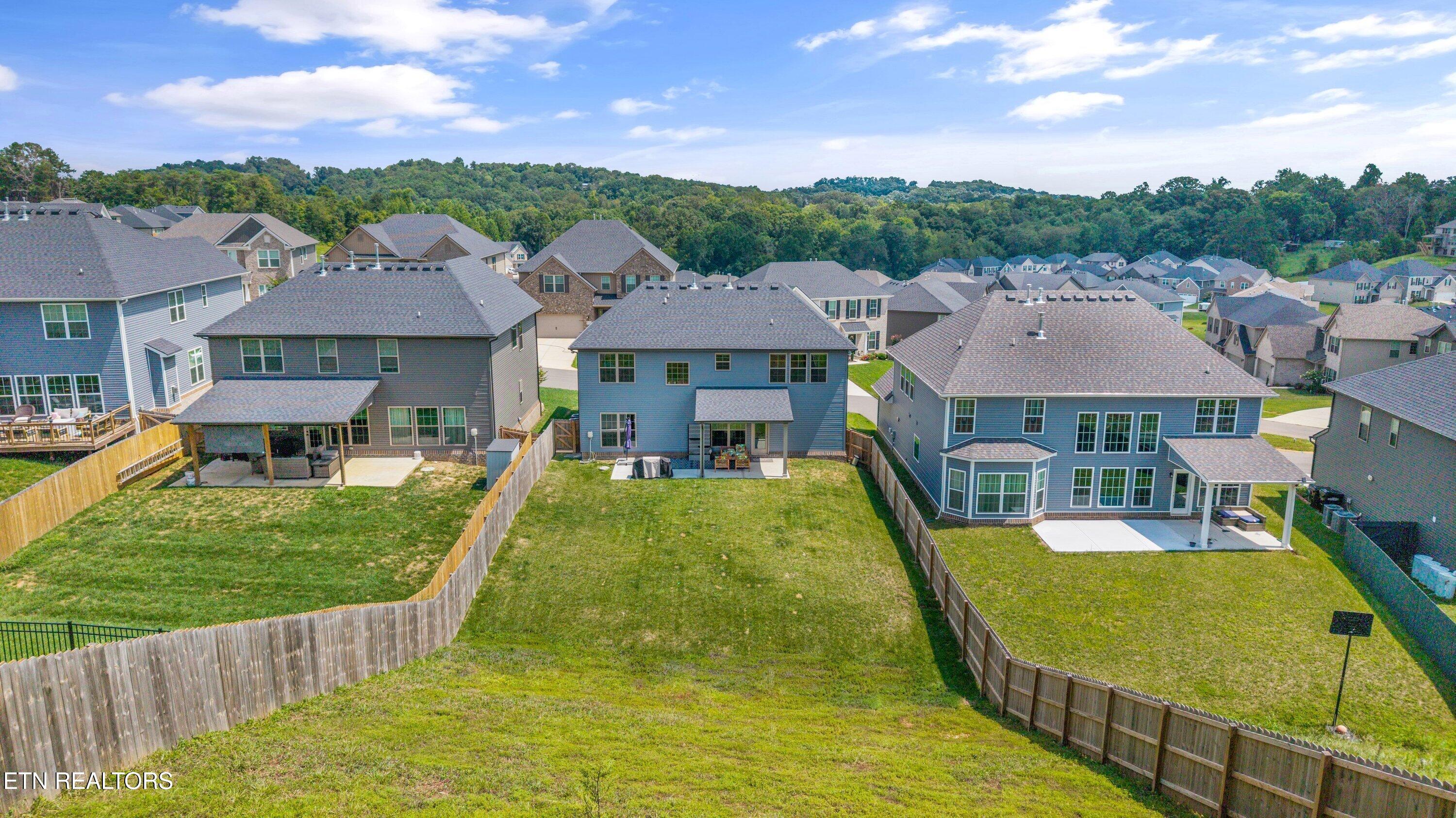 8736 Yellow Aster Rd