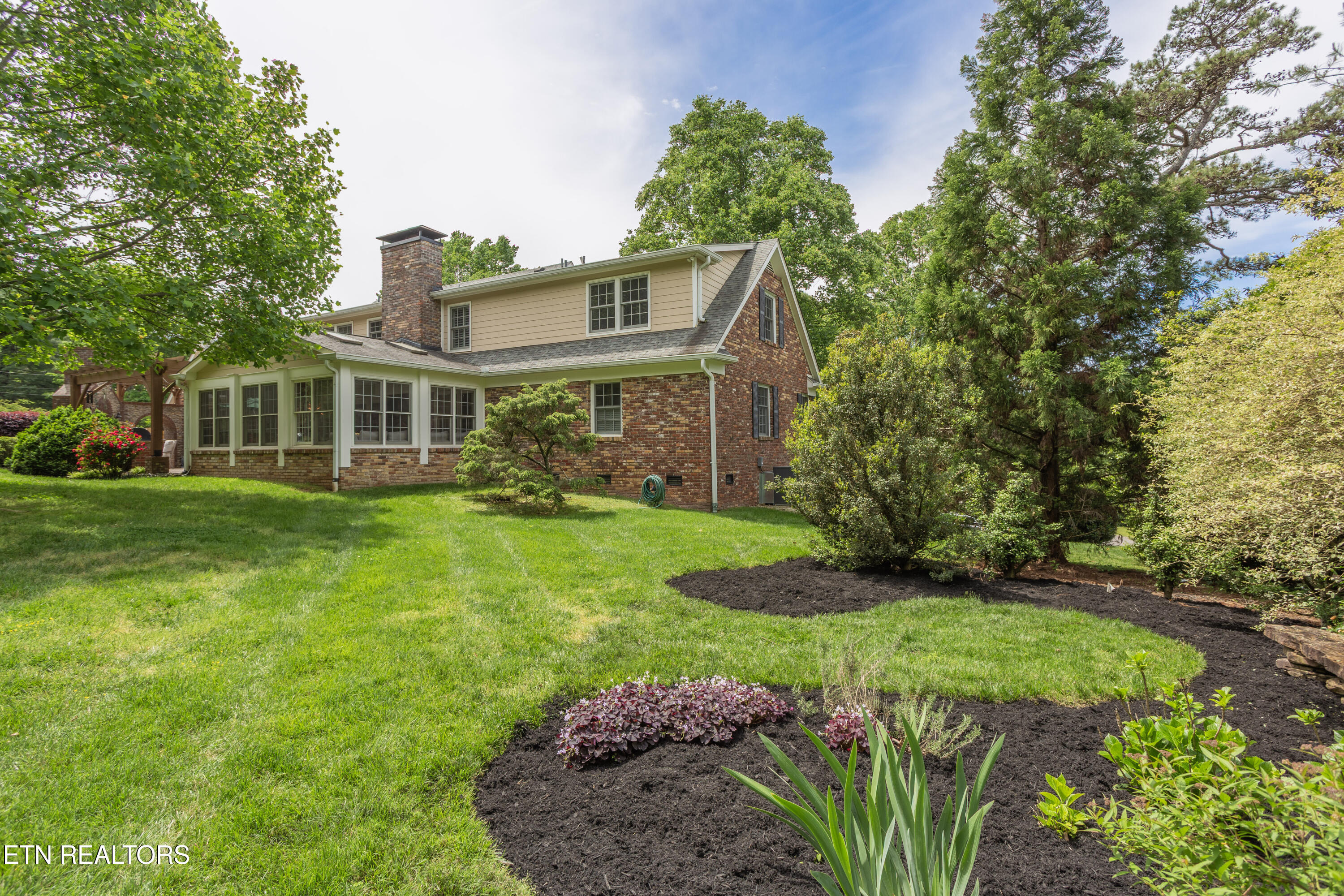 1108 Shadyland Drive