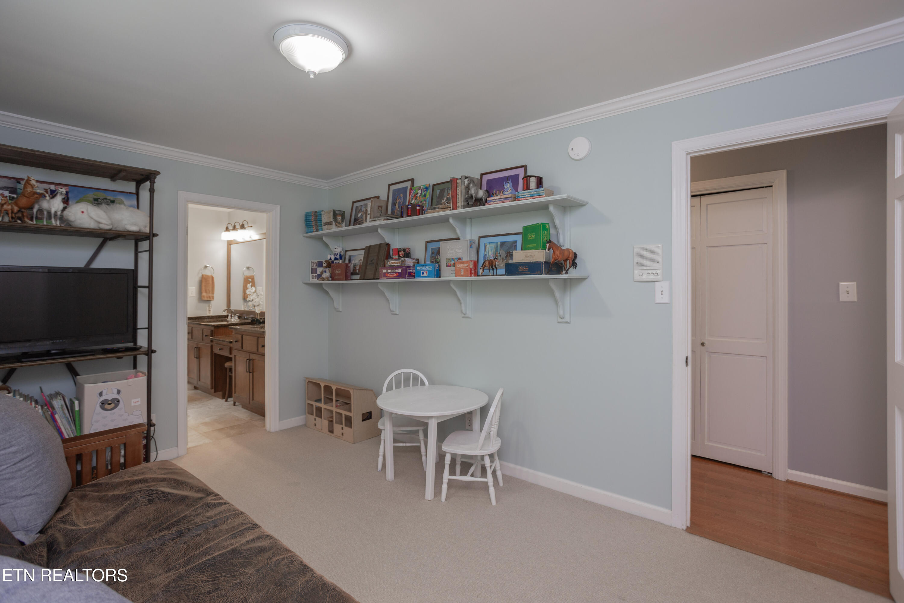 1108 Shadyland Drive