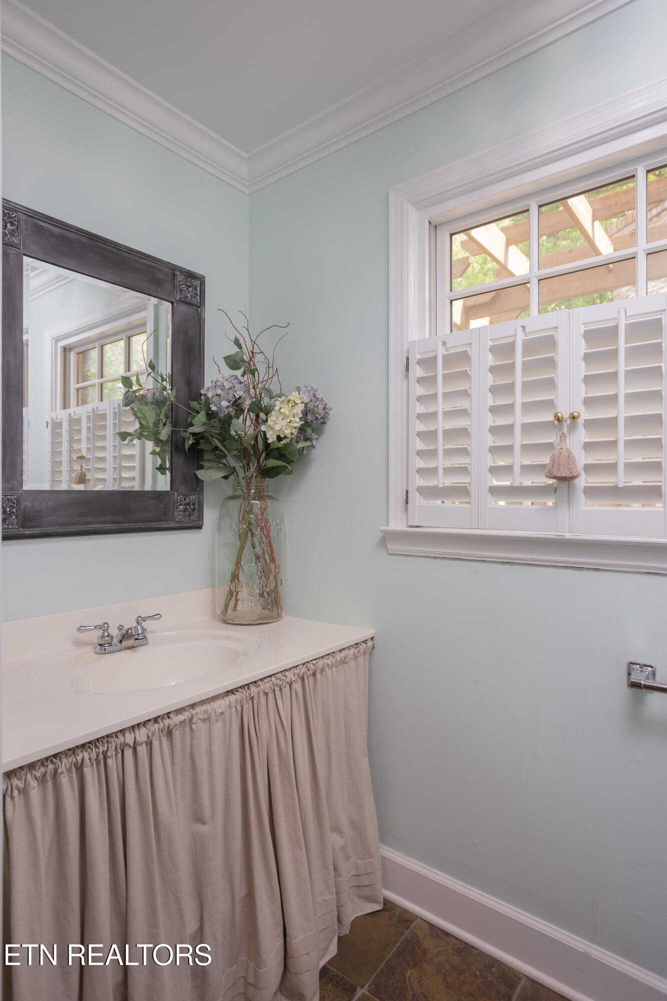 1108 Shadyland Drive