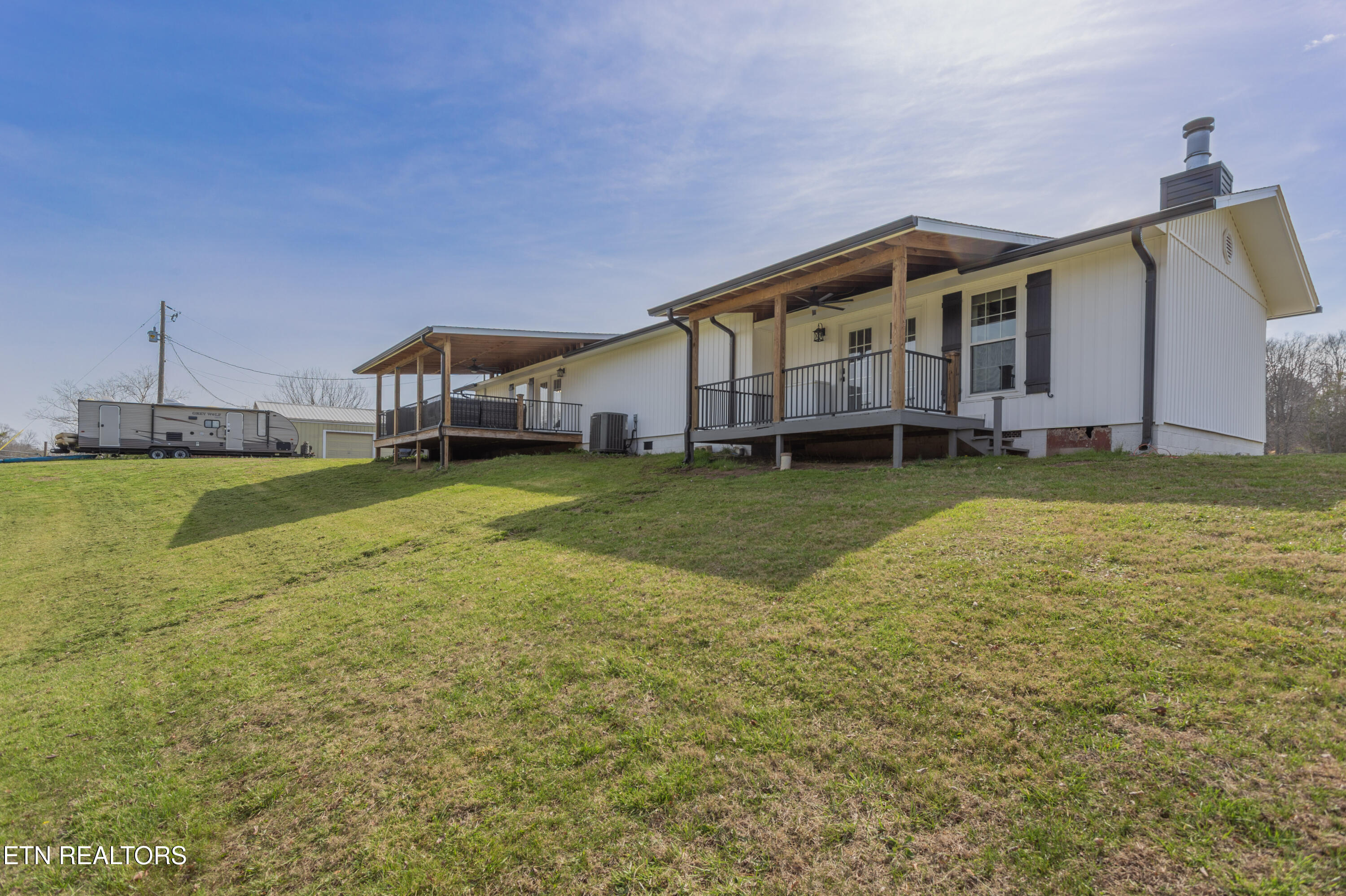 2409 Smith School Rd