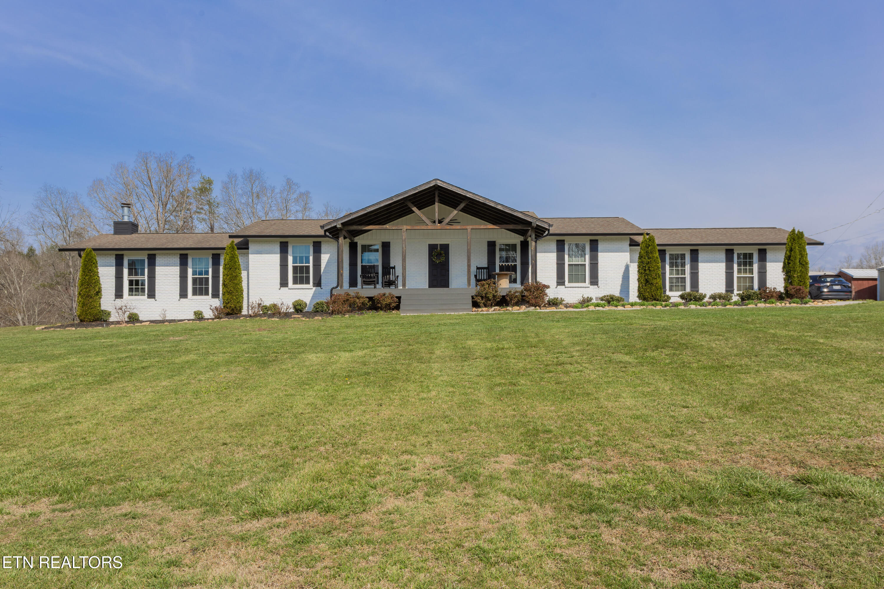 2409 Smith School Rd