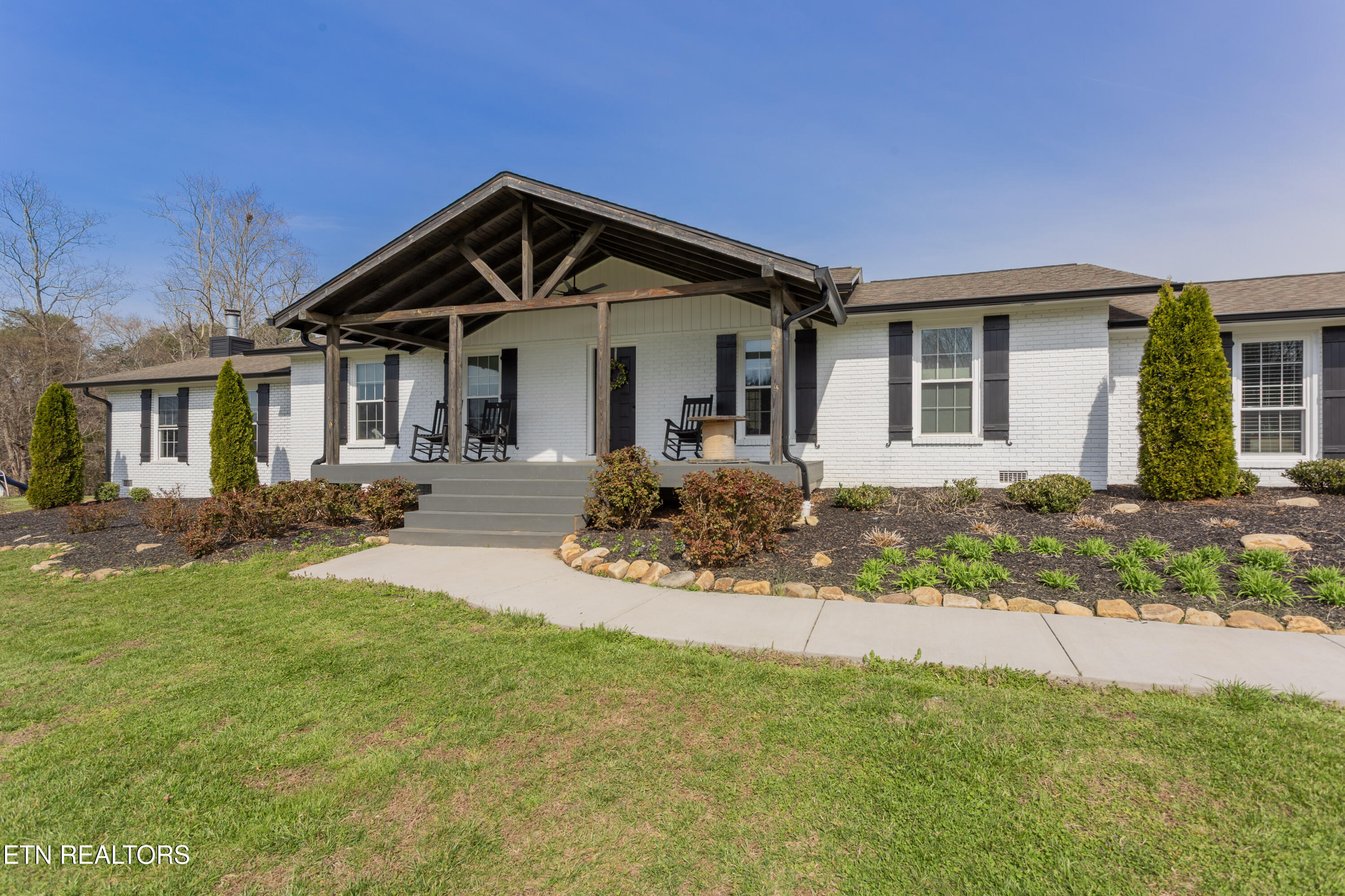 2409 Smith School Rd