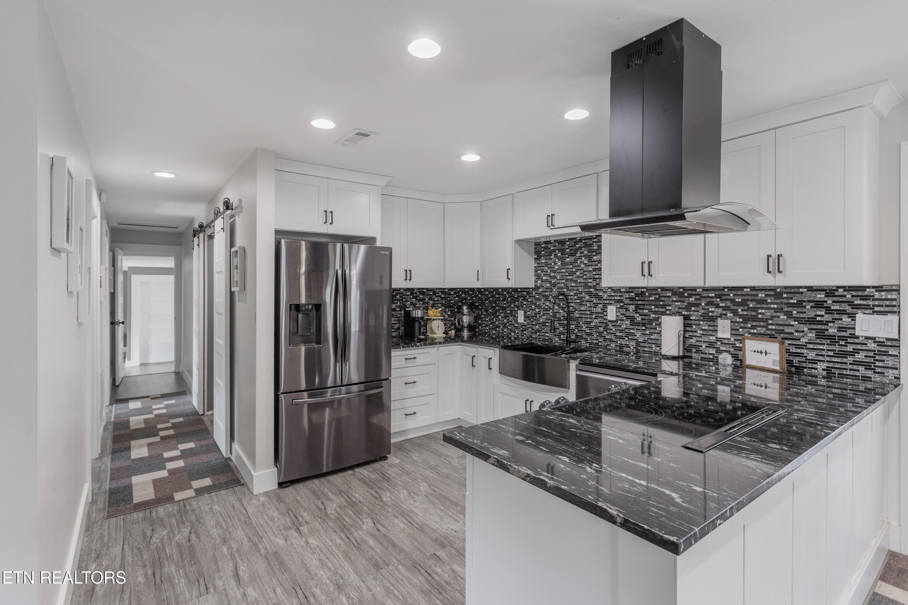 2409 Smith School Rd