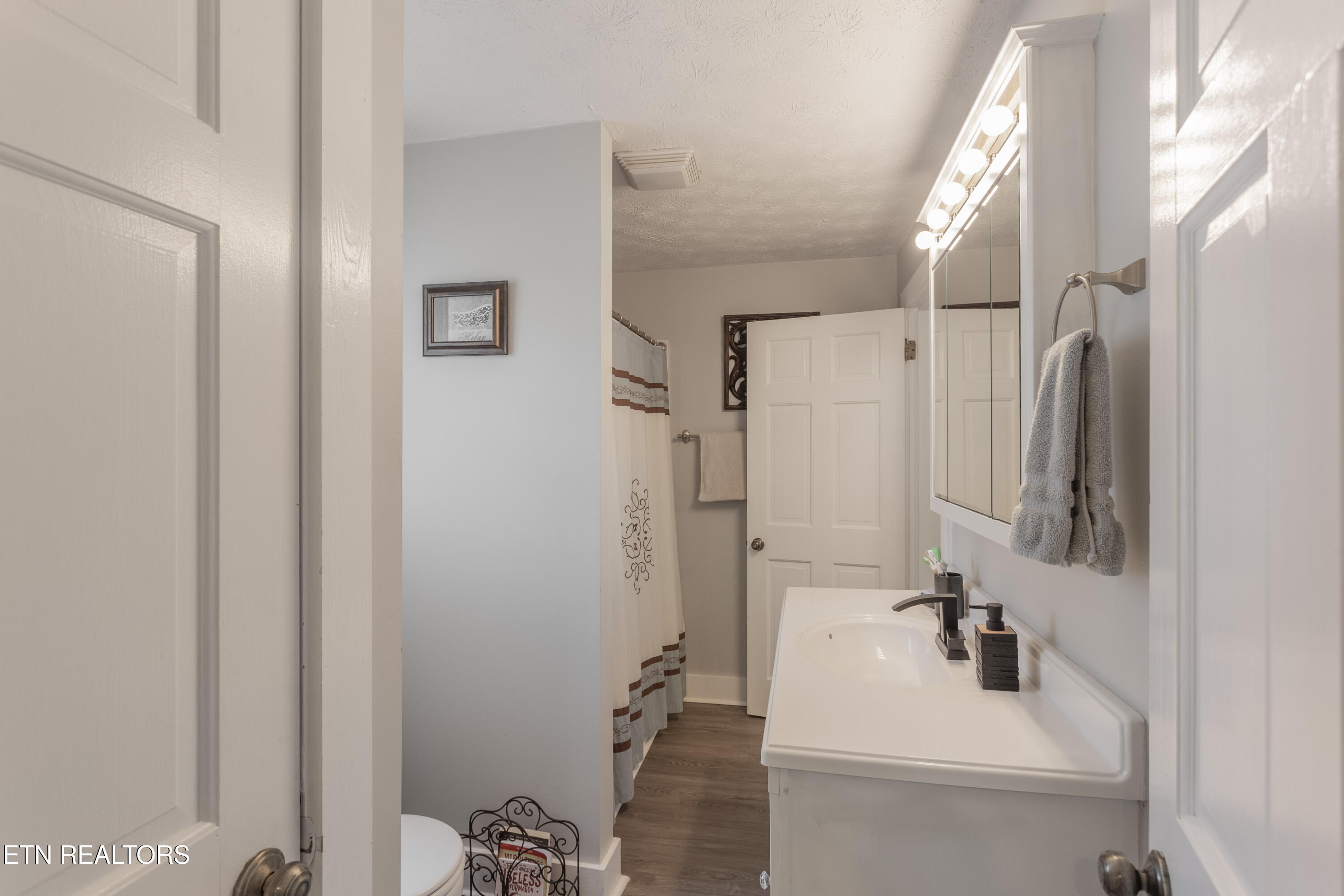 1351 Dalton St