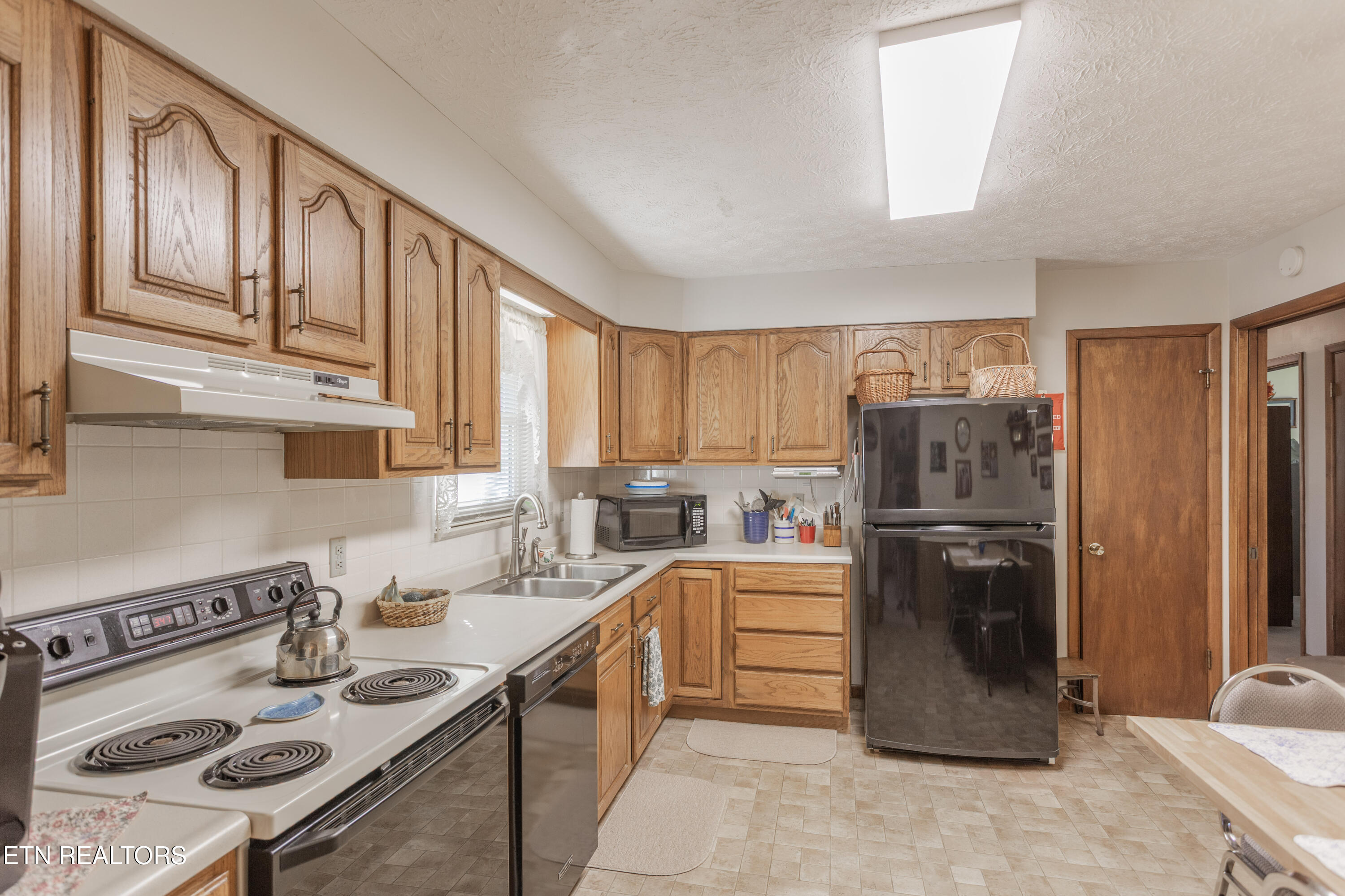 9528 Gulf Park Drive