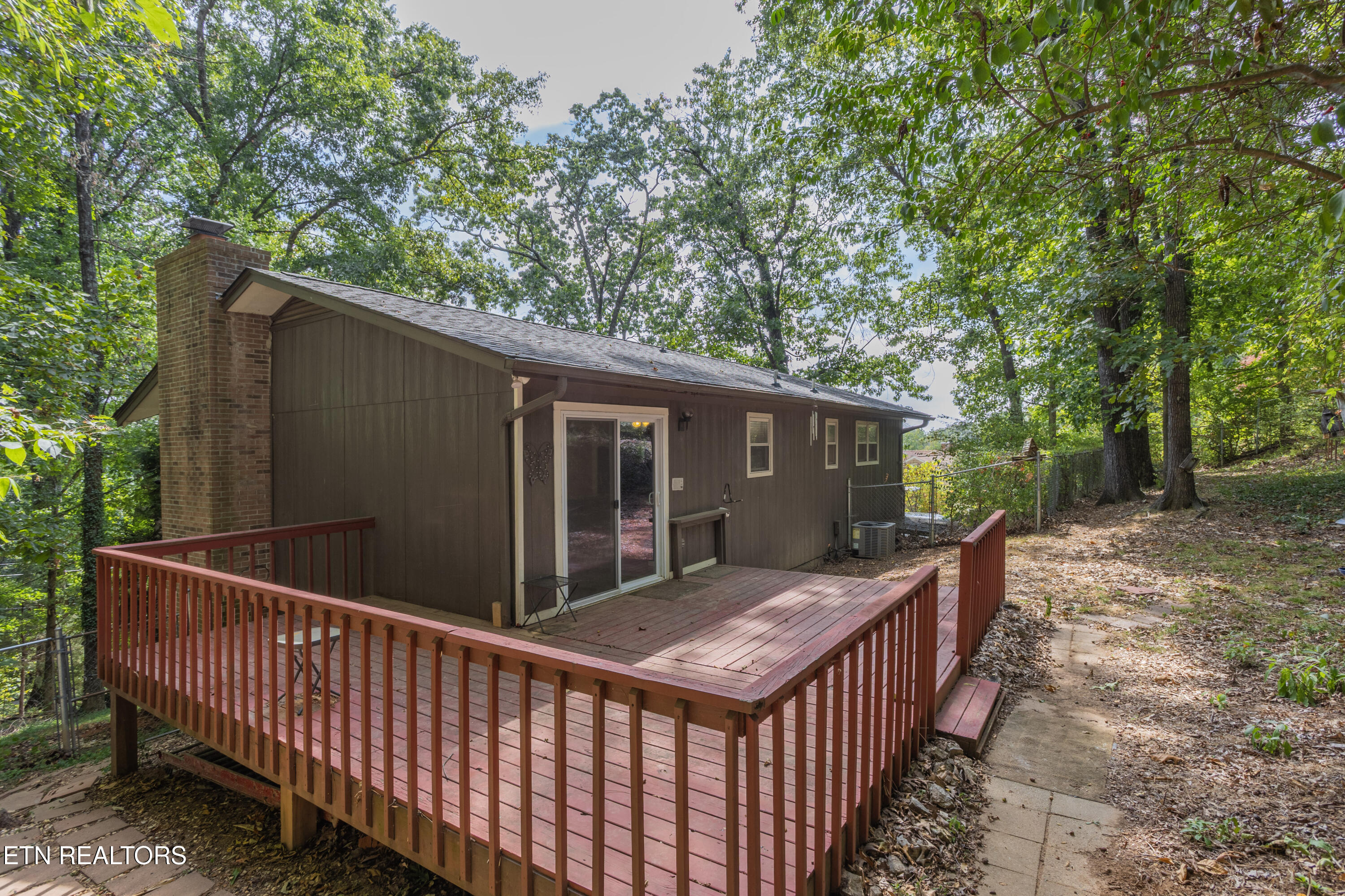 5029 Ridgemont Drive