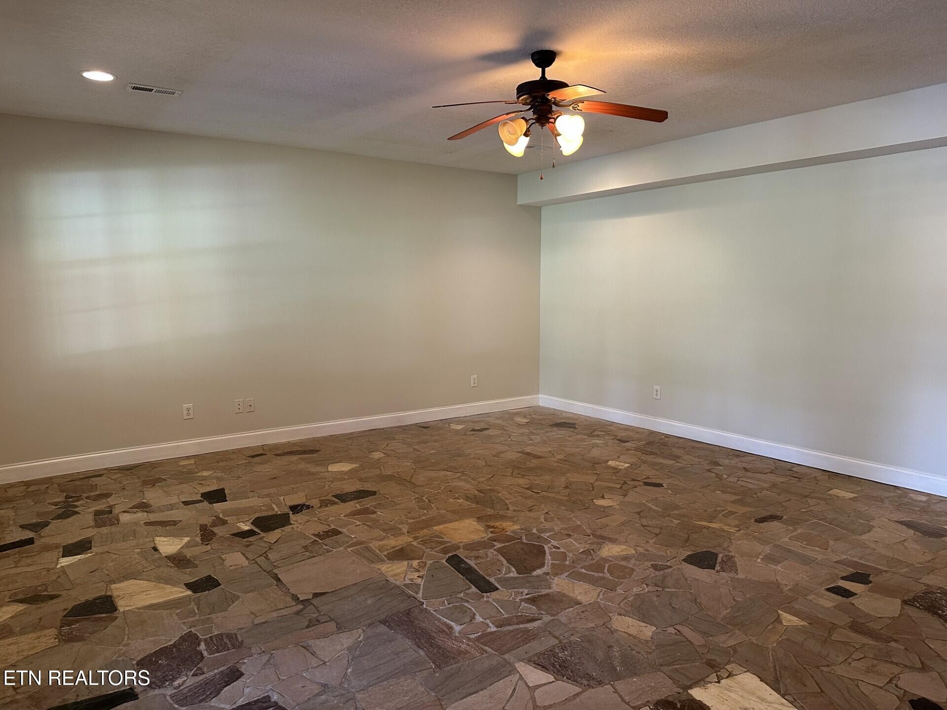 4193 Parris Drive