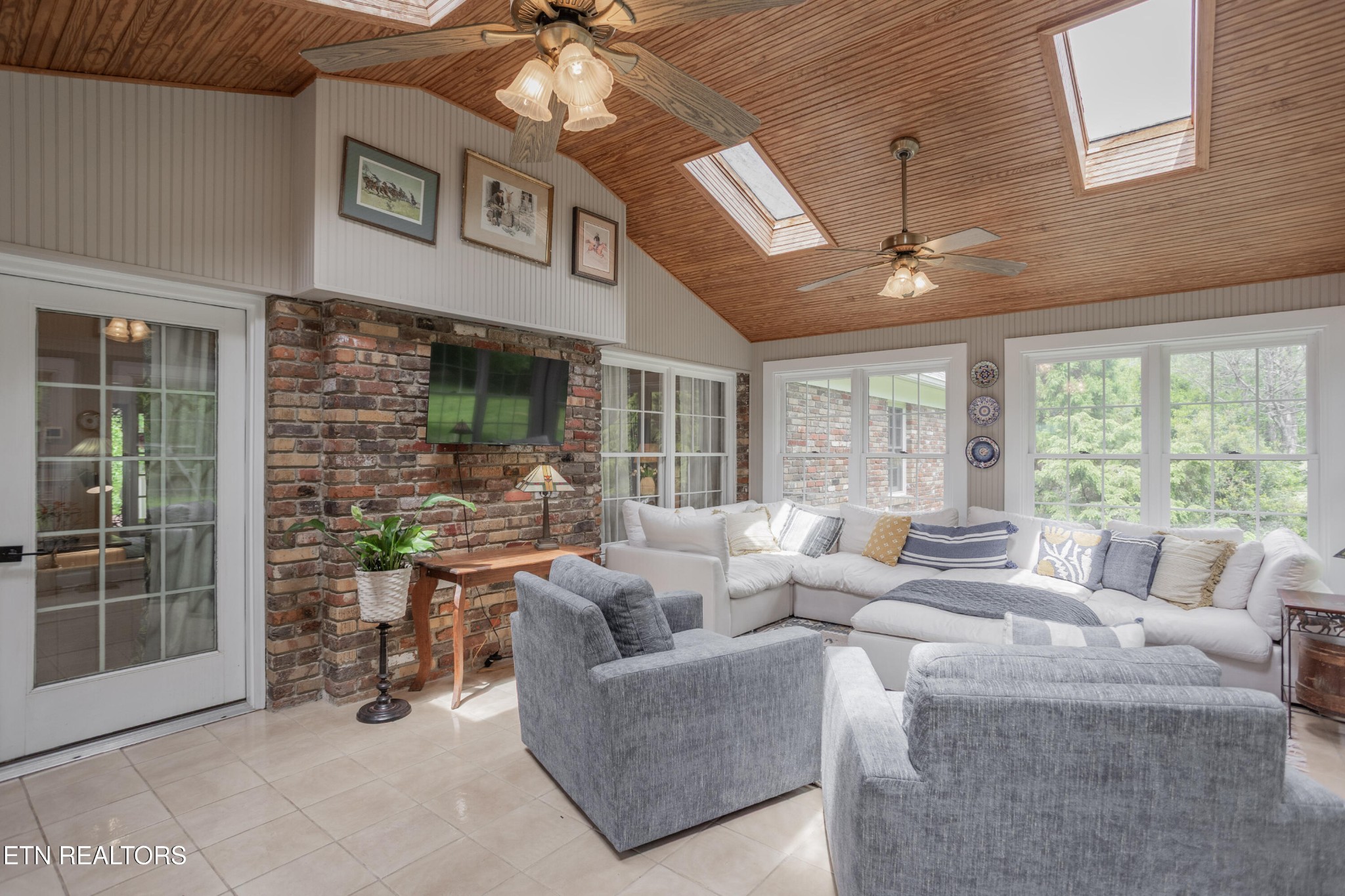 1108 Shadyland Drive
