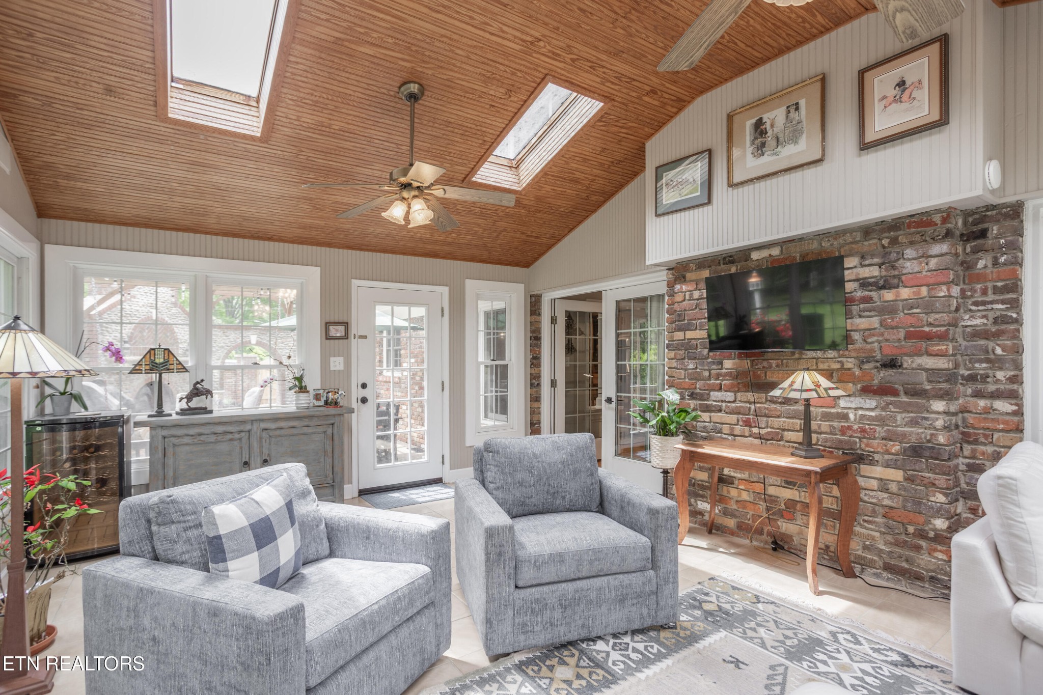 1108 Shadyland Drive