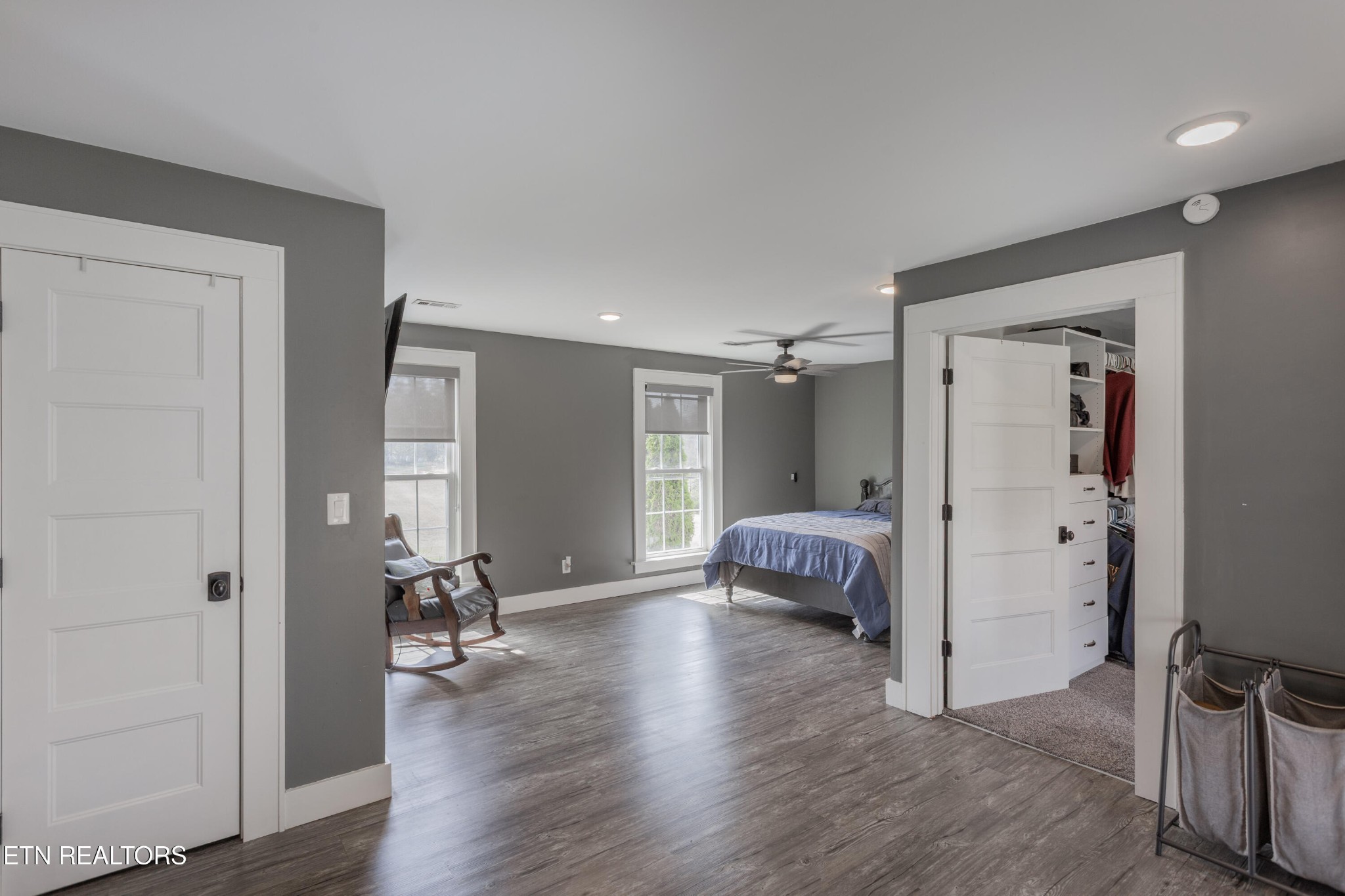 2409 Smith School Rd