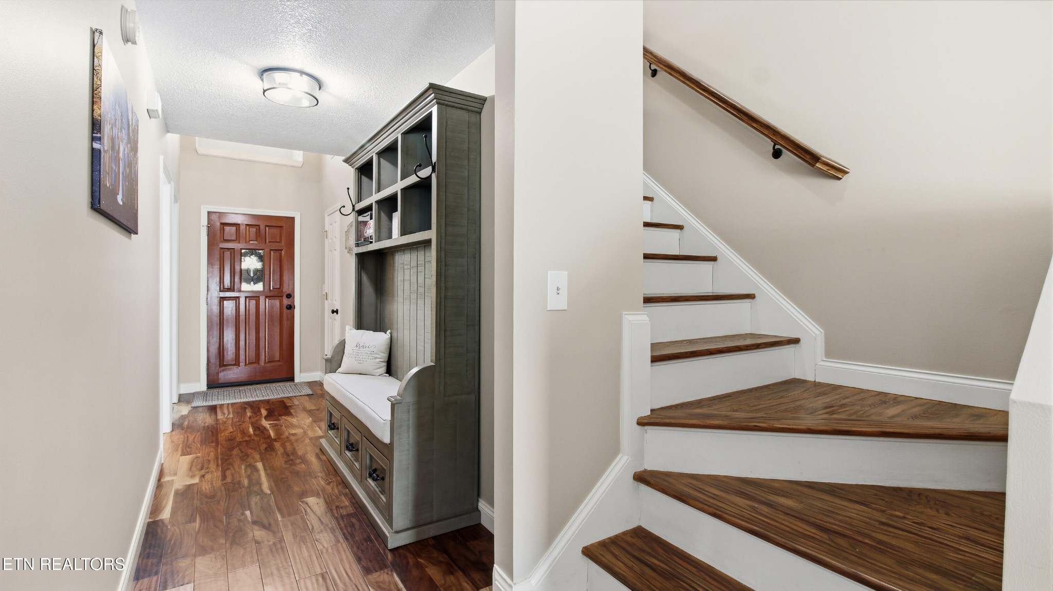 619 Farragut Commons Drive