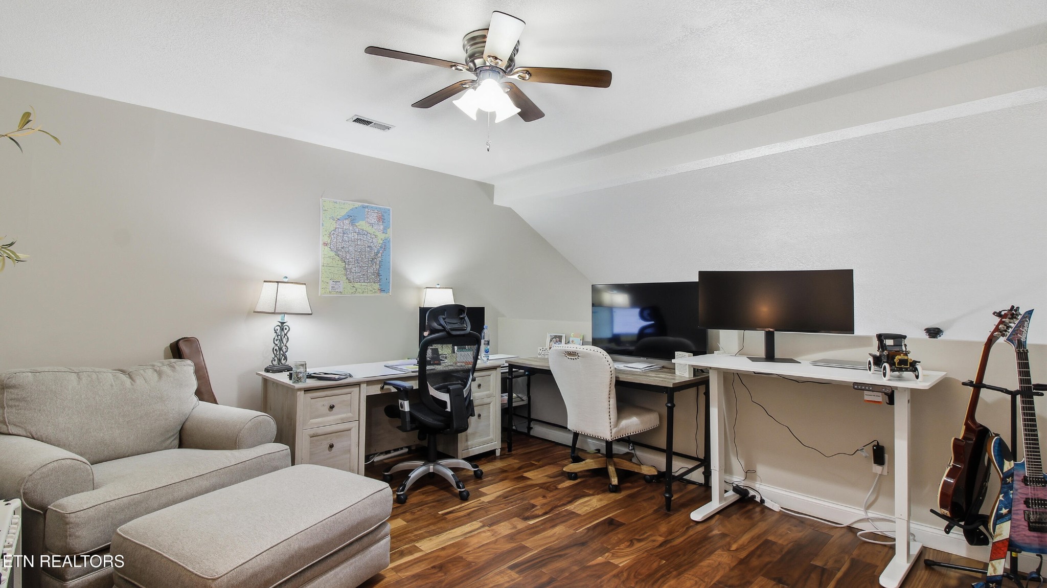 619 Farragut Commons Drive