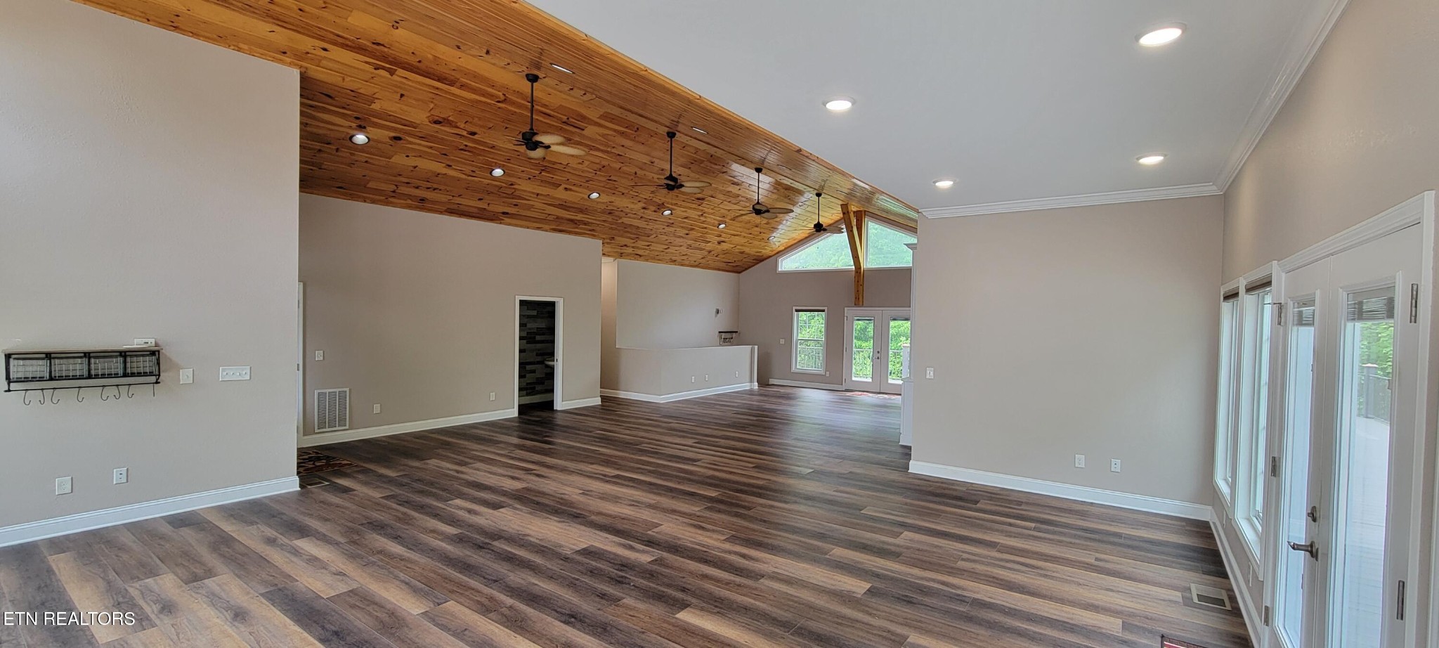 115 Jones Lane