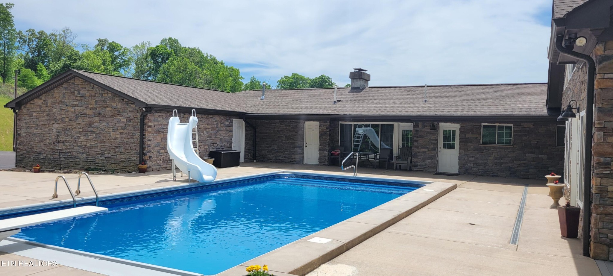 115 Jones Lane