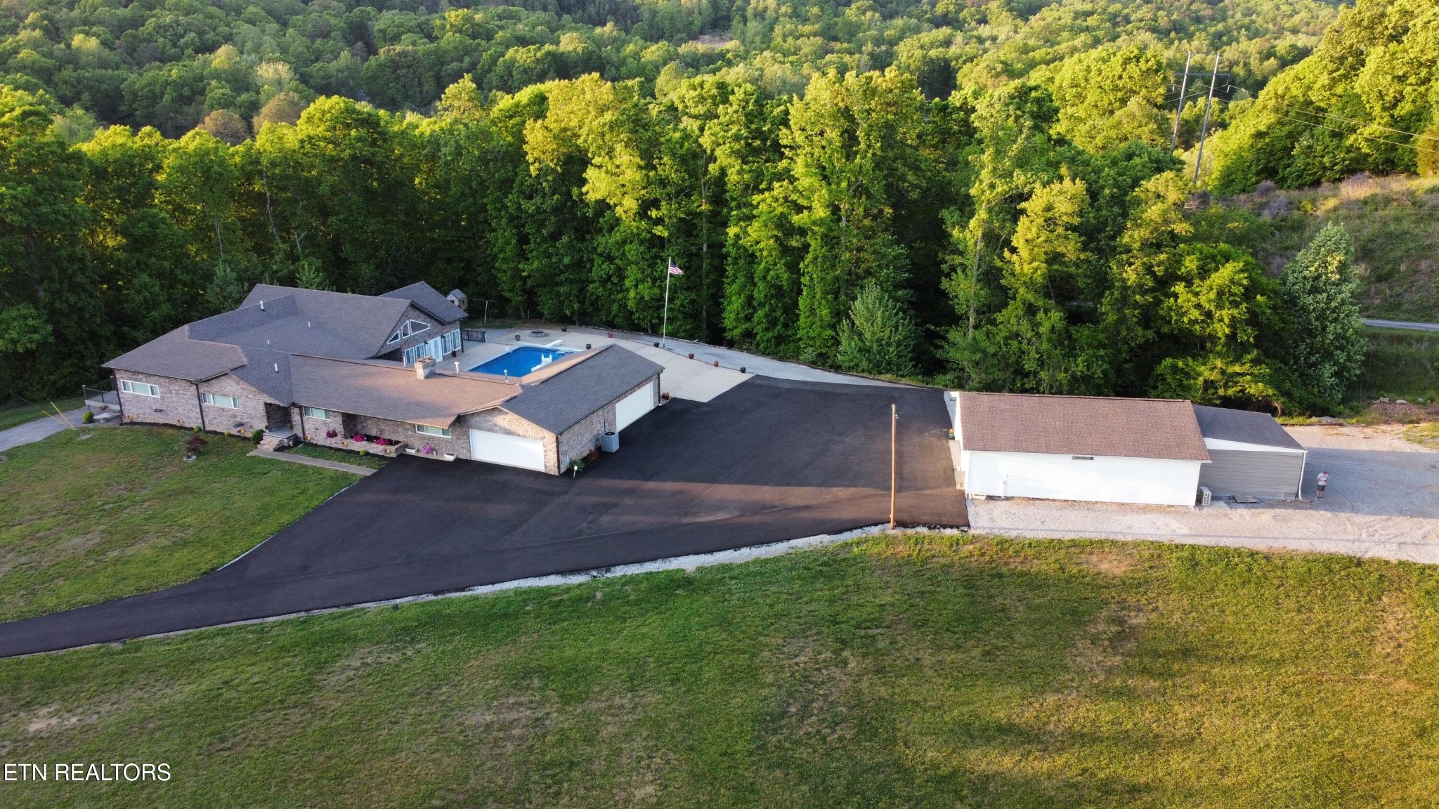 115 Jones Lane