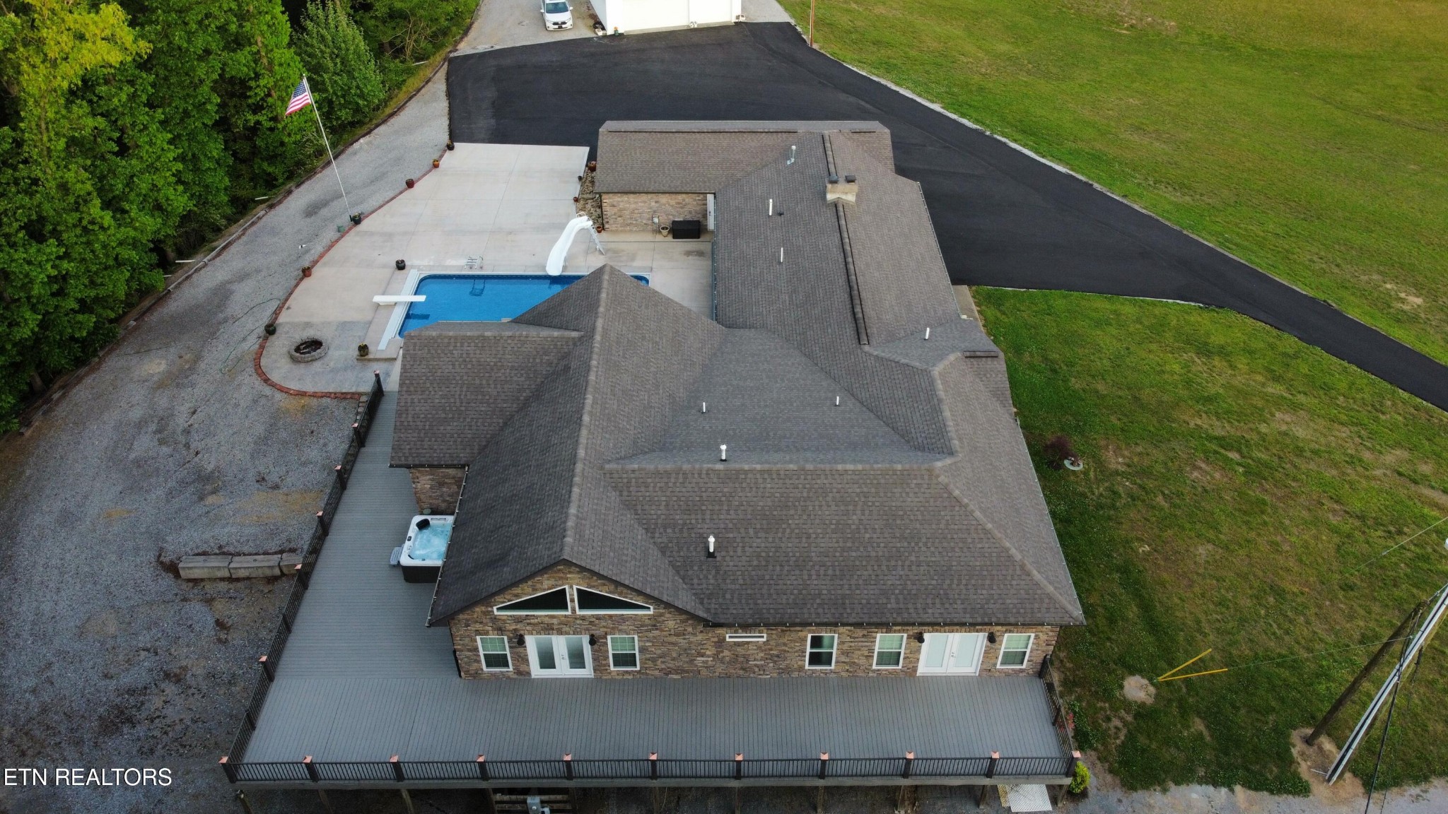 115 Jones Lane