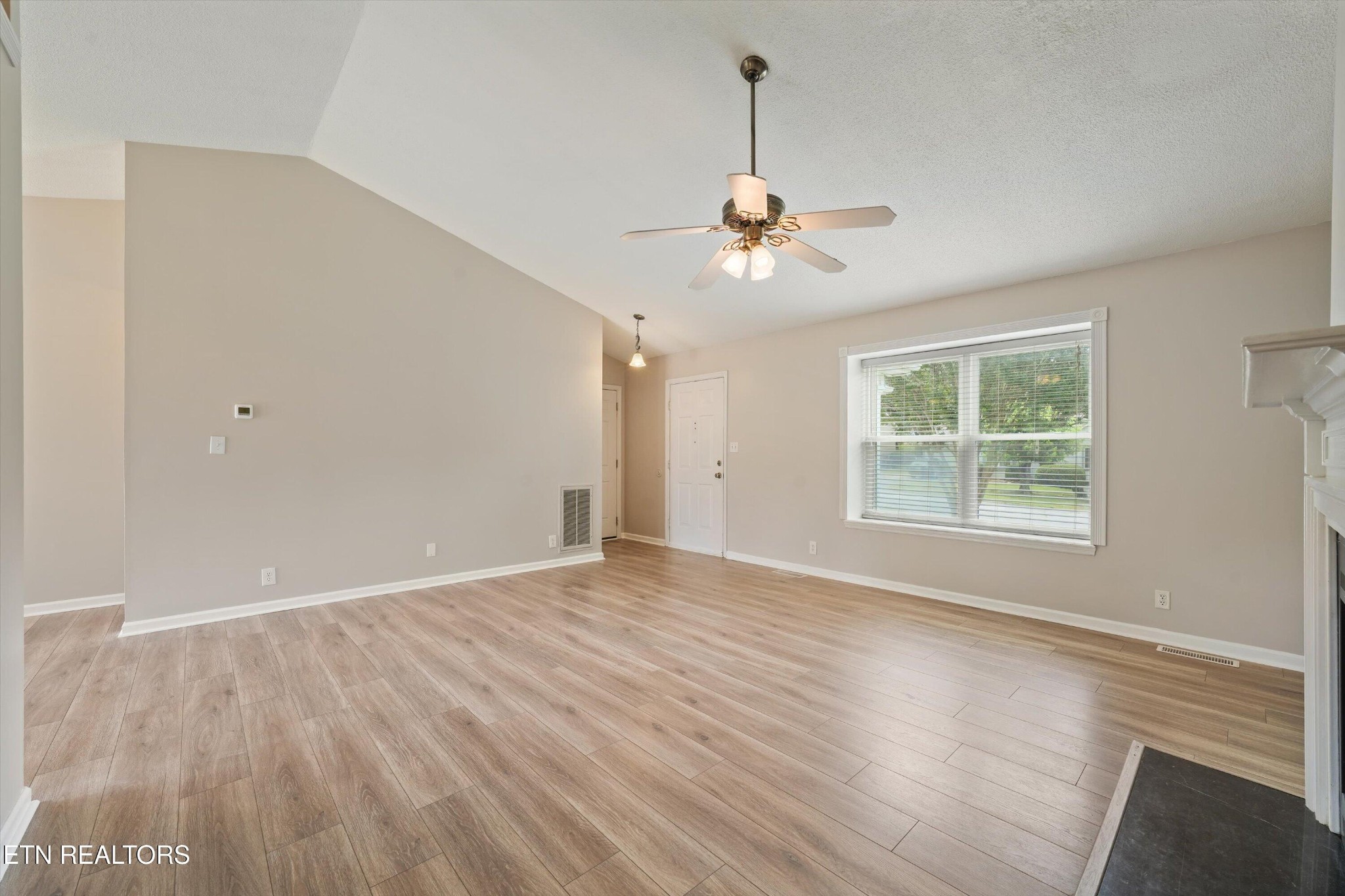 733 Summerdale Drive
