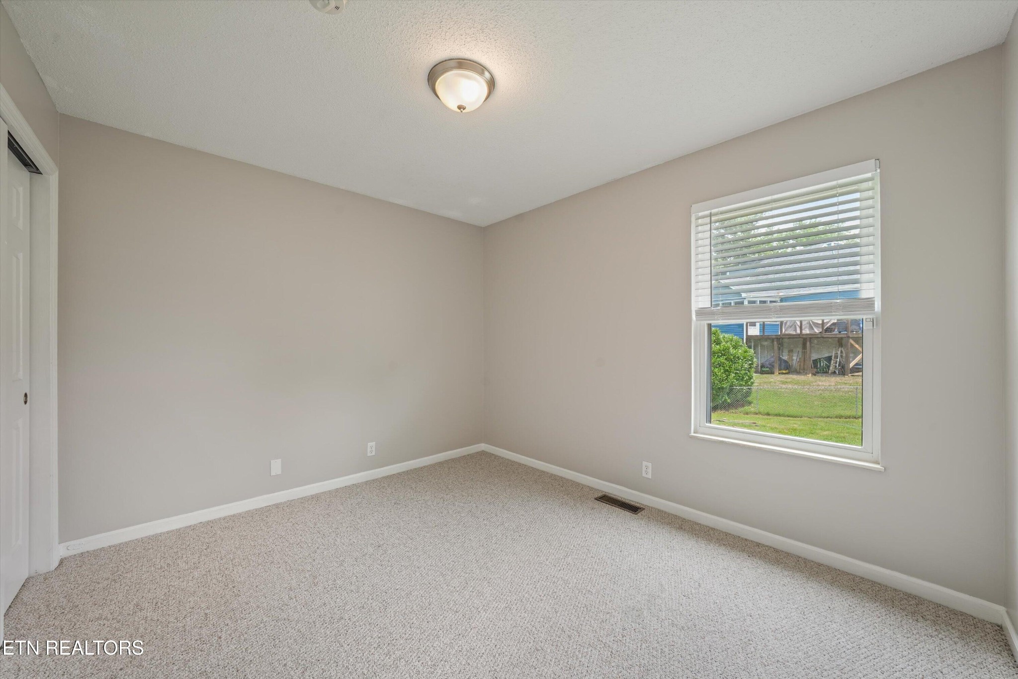 733 Summerdale Drive