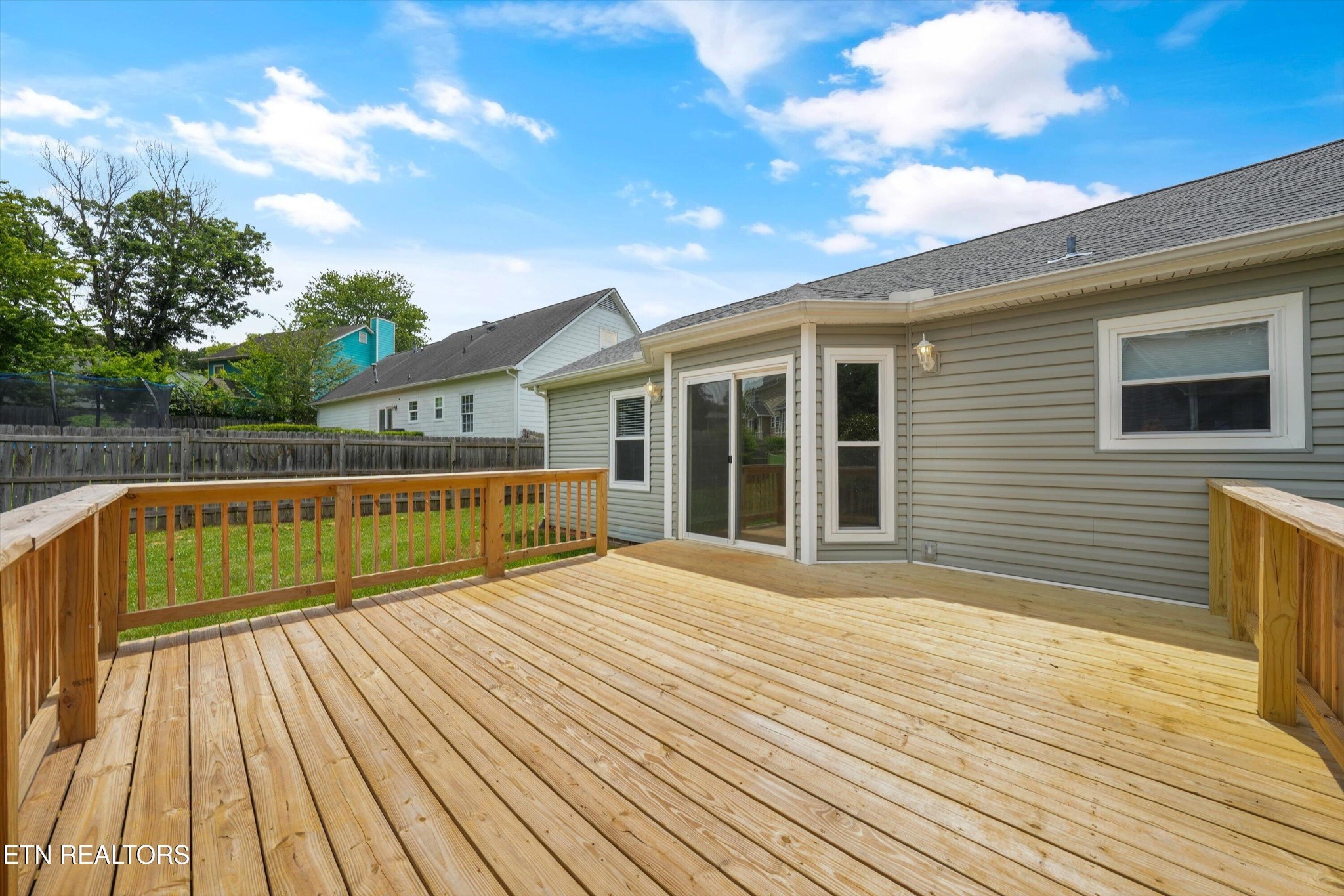 733 Summerdale Drive