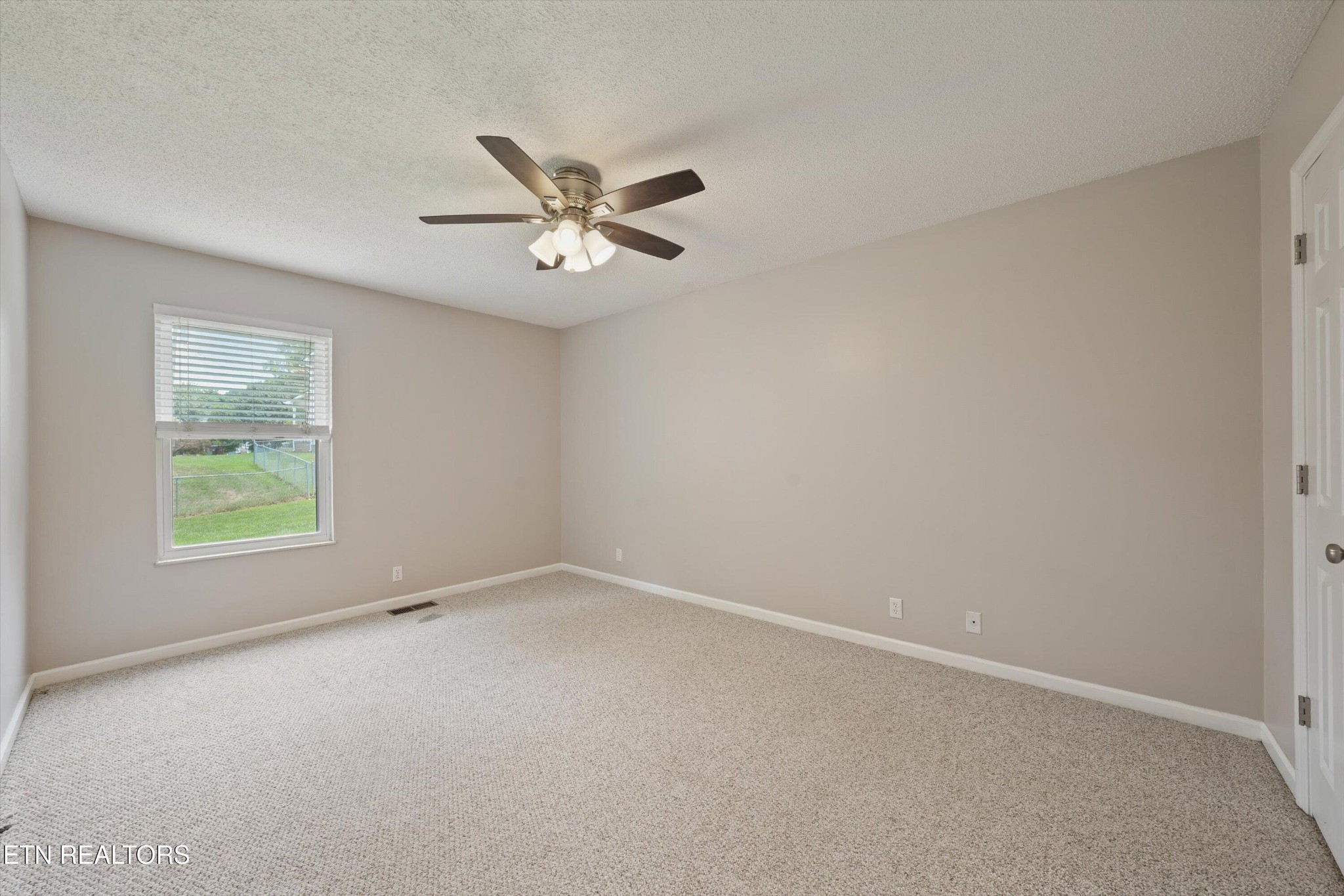 733 Summerdale Drive